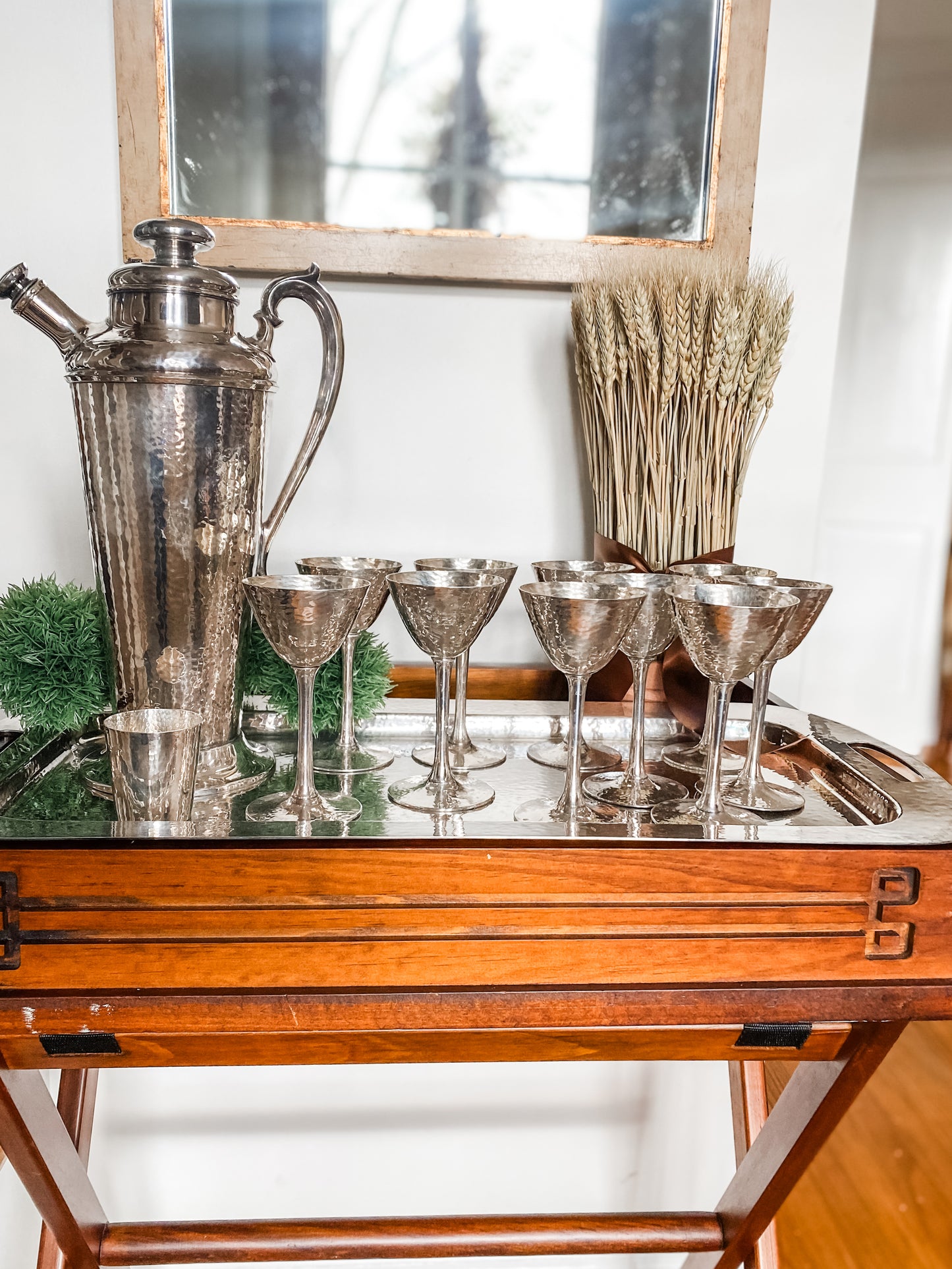 Fabulous Complete 1910's-1920's Meriden Cocktail Set