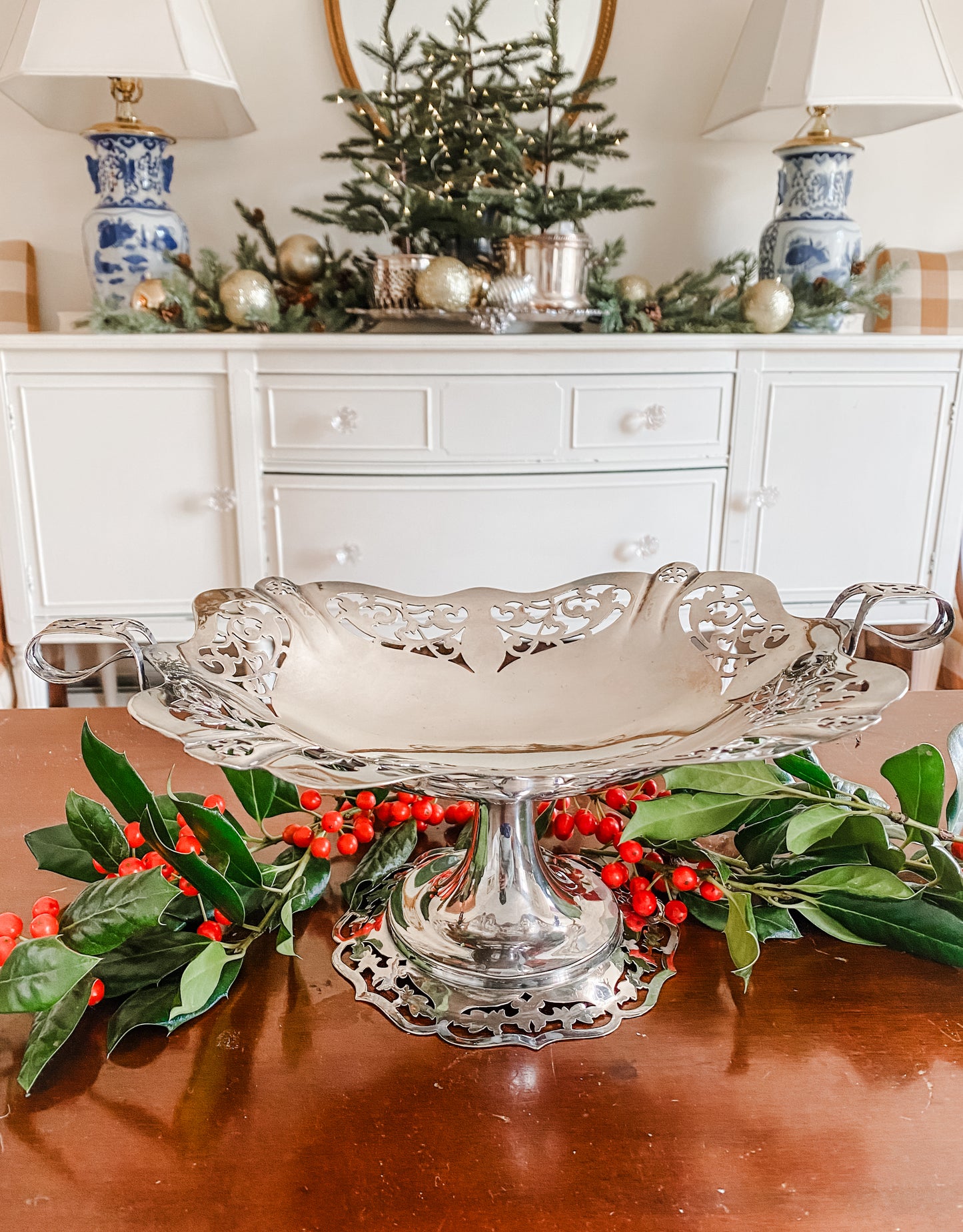 Pierced Snowflake Antique Centerpiece