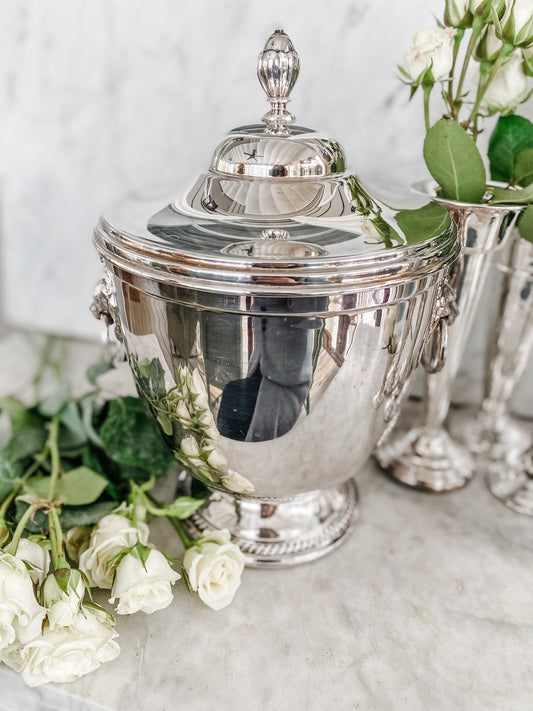 Gorgeous Ice Bucket with Lion Head Mount Handles