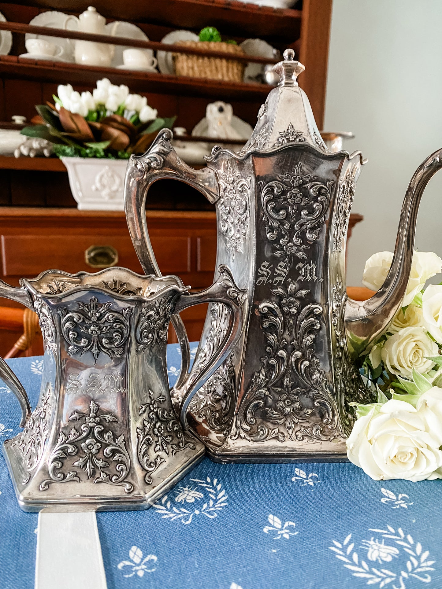Exquisite Late 1800s Forbes Silverplate Teapot & Sugar Bowl – Ornate Repoussé Detailing & Quadruple Plate