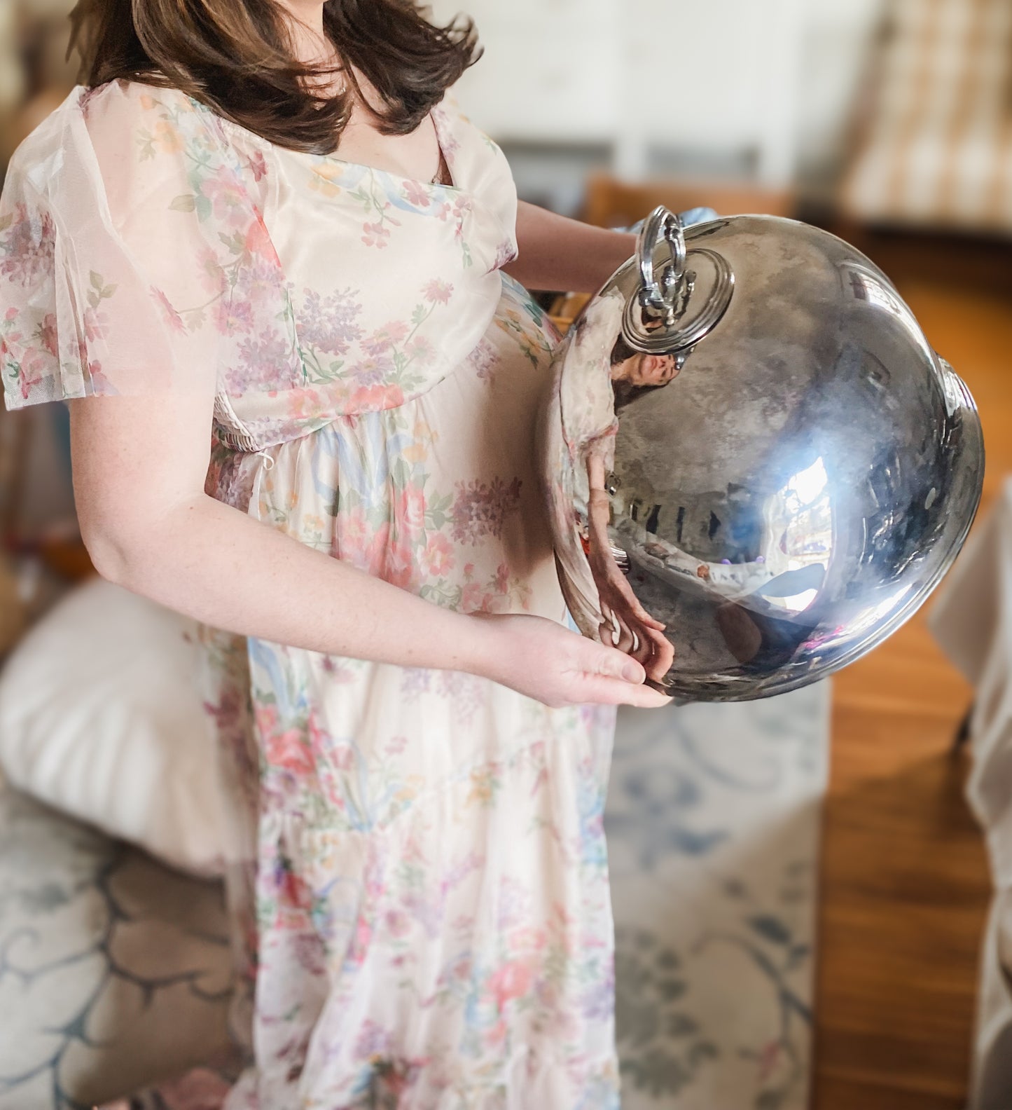 Grand Victorian Silverplate Meat Dome – Stunning Display Piece with Intricate Handle & Hanging Hook