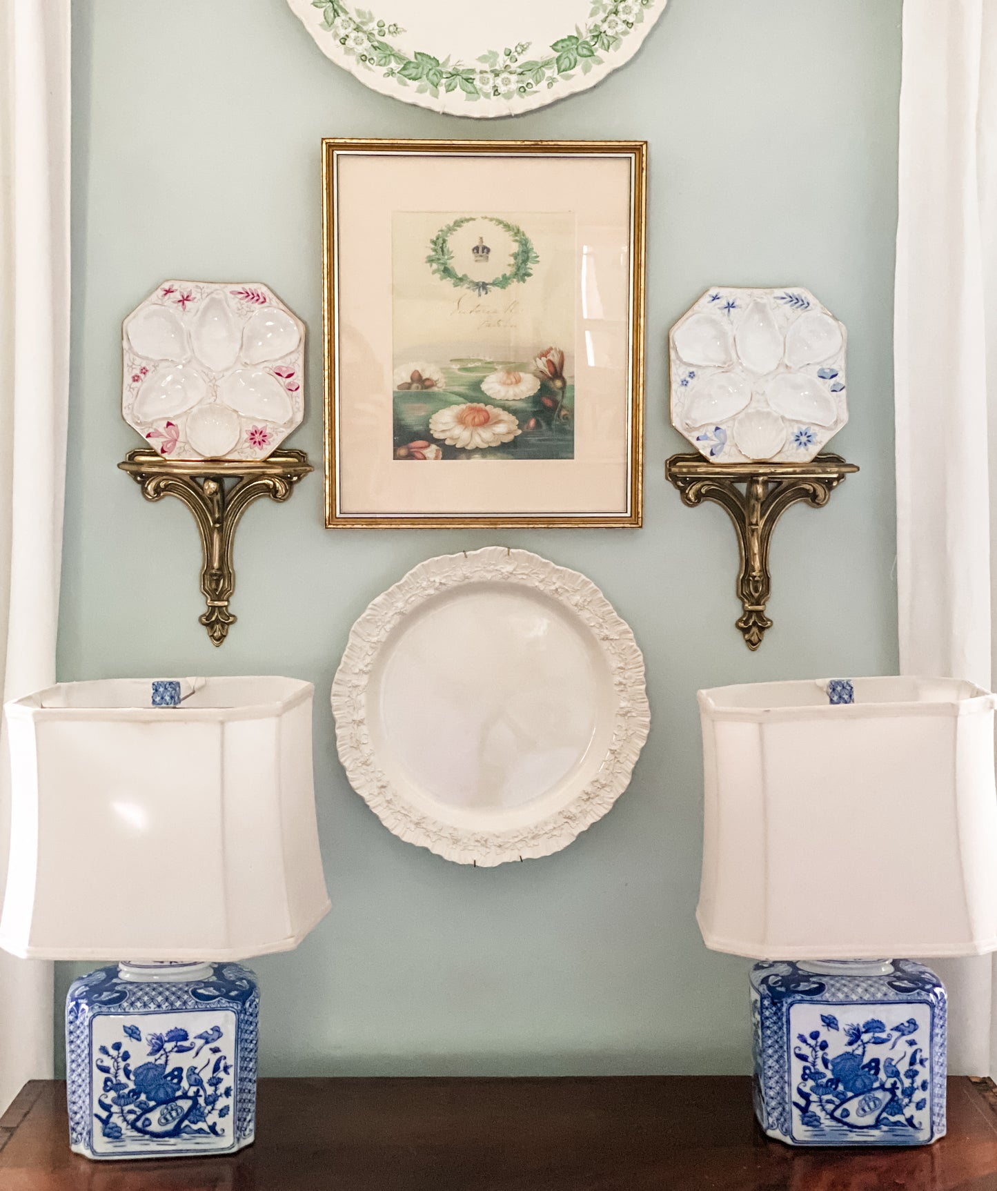 Blue Antique Oyster Plate