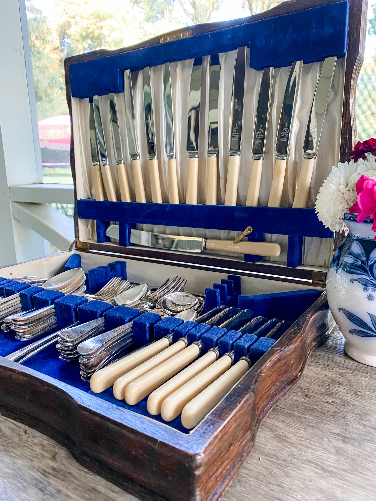 64 - Piece Sheffield James Ryal Flatware Set