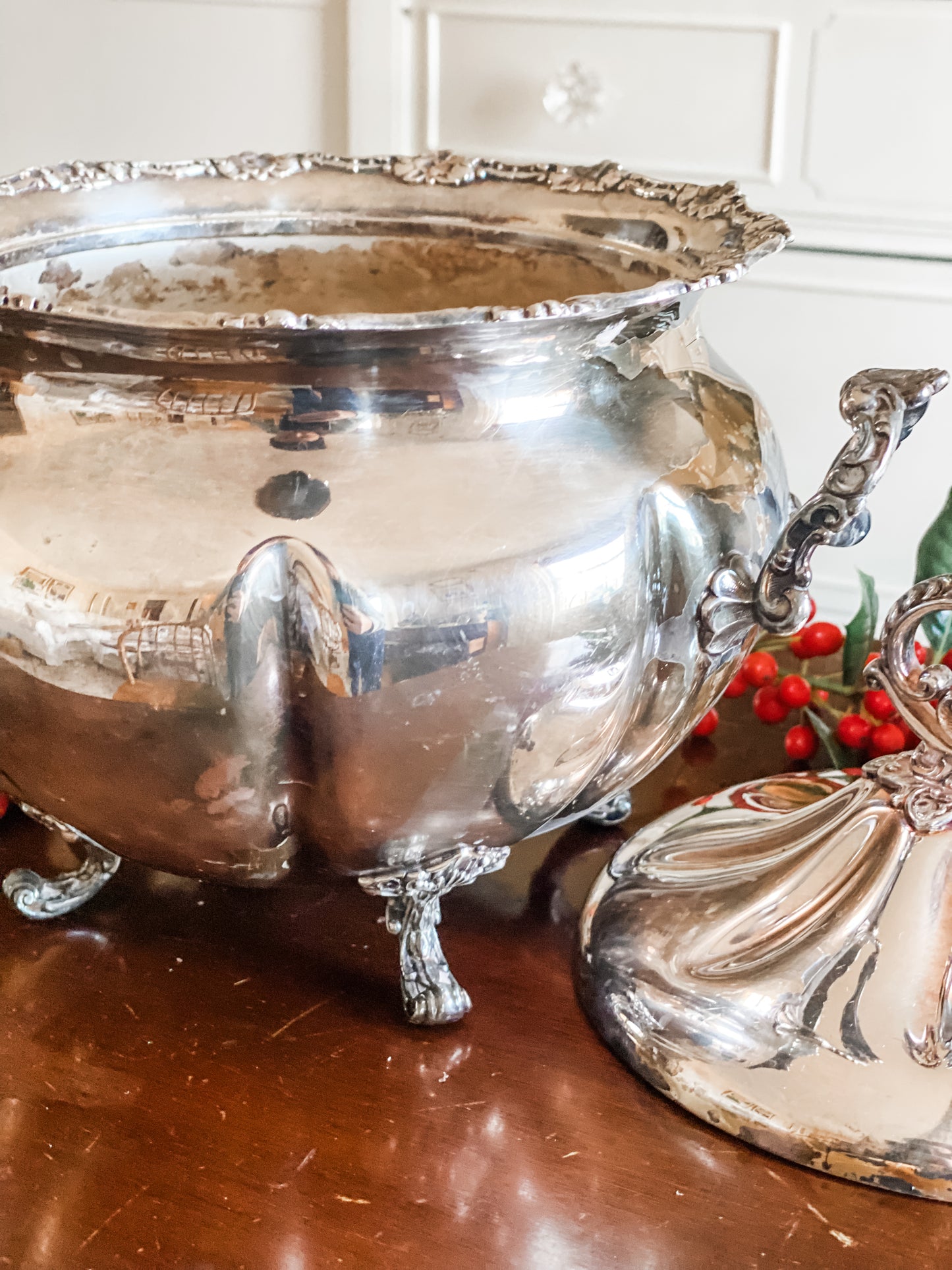 Antique Covered Dish: My perfect Miniature Christmas Tree Holder