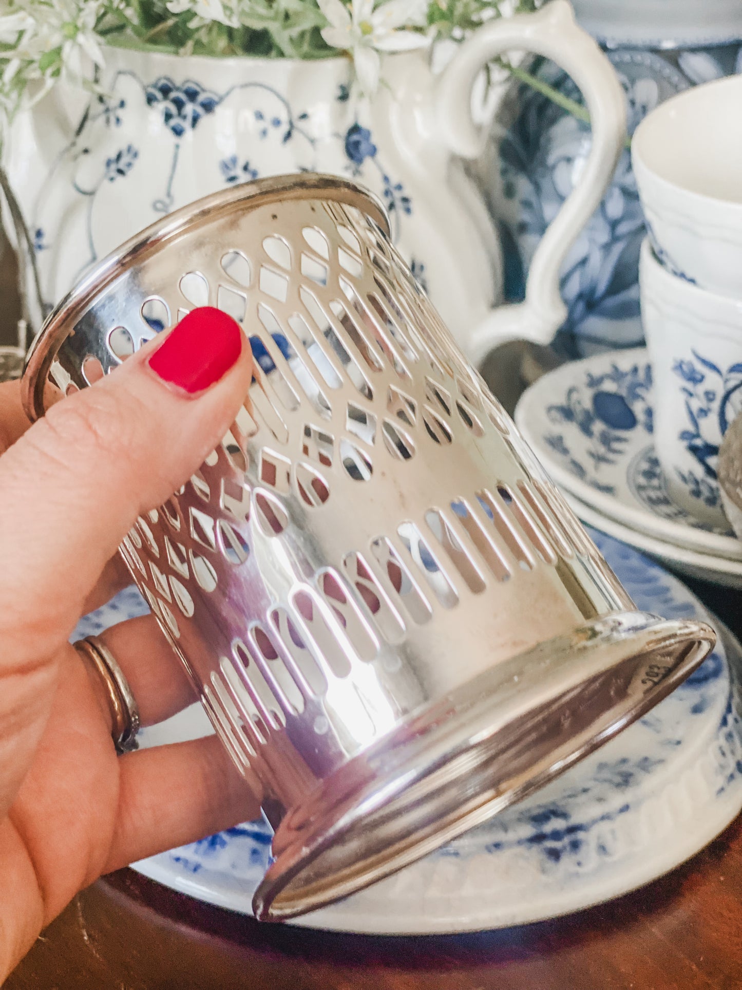 Bottle Holder Made by International Silver Co.