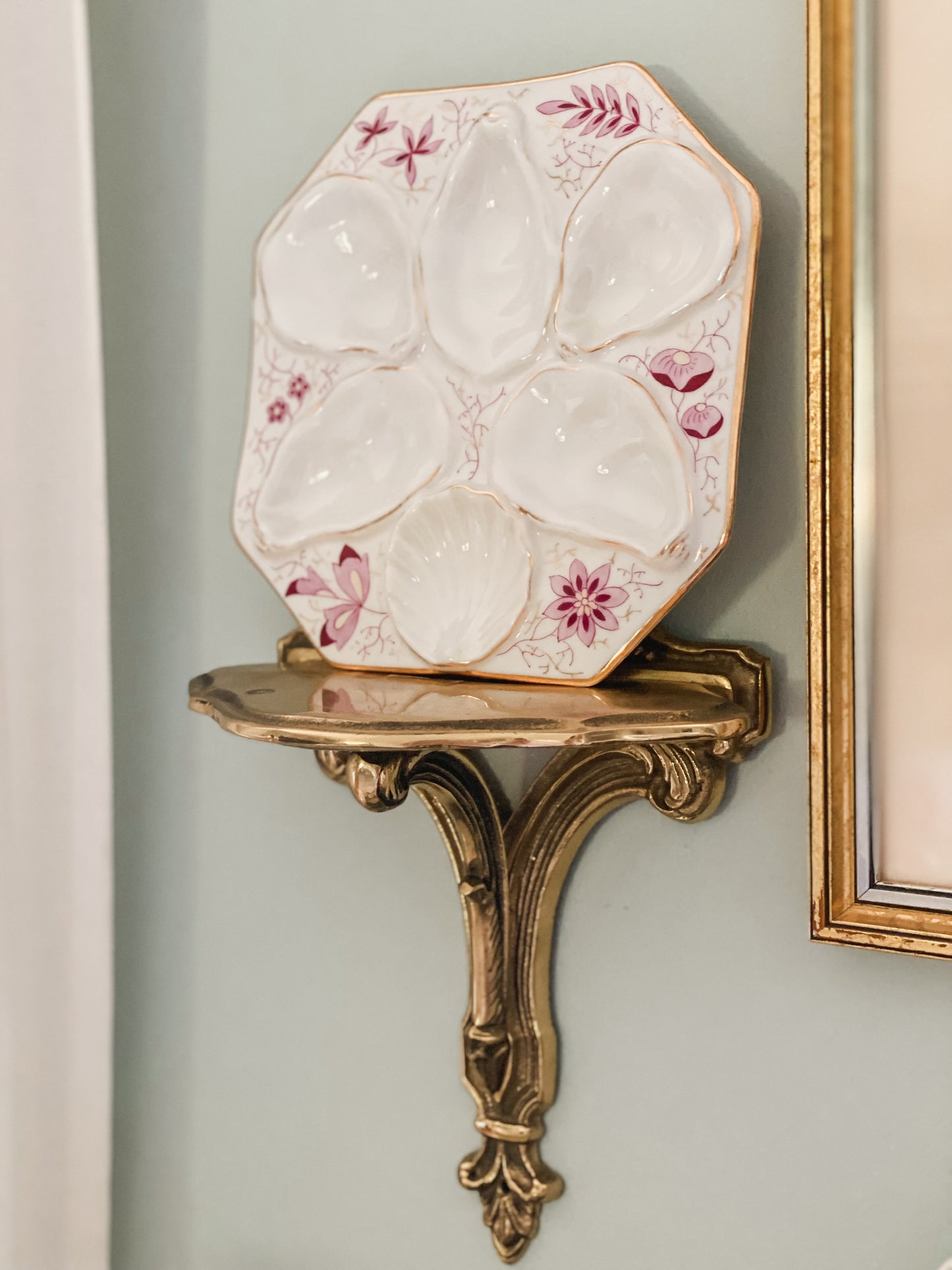 Pink Antique Oyster Plate