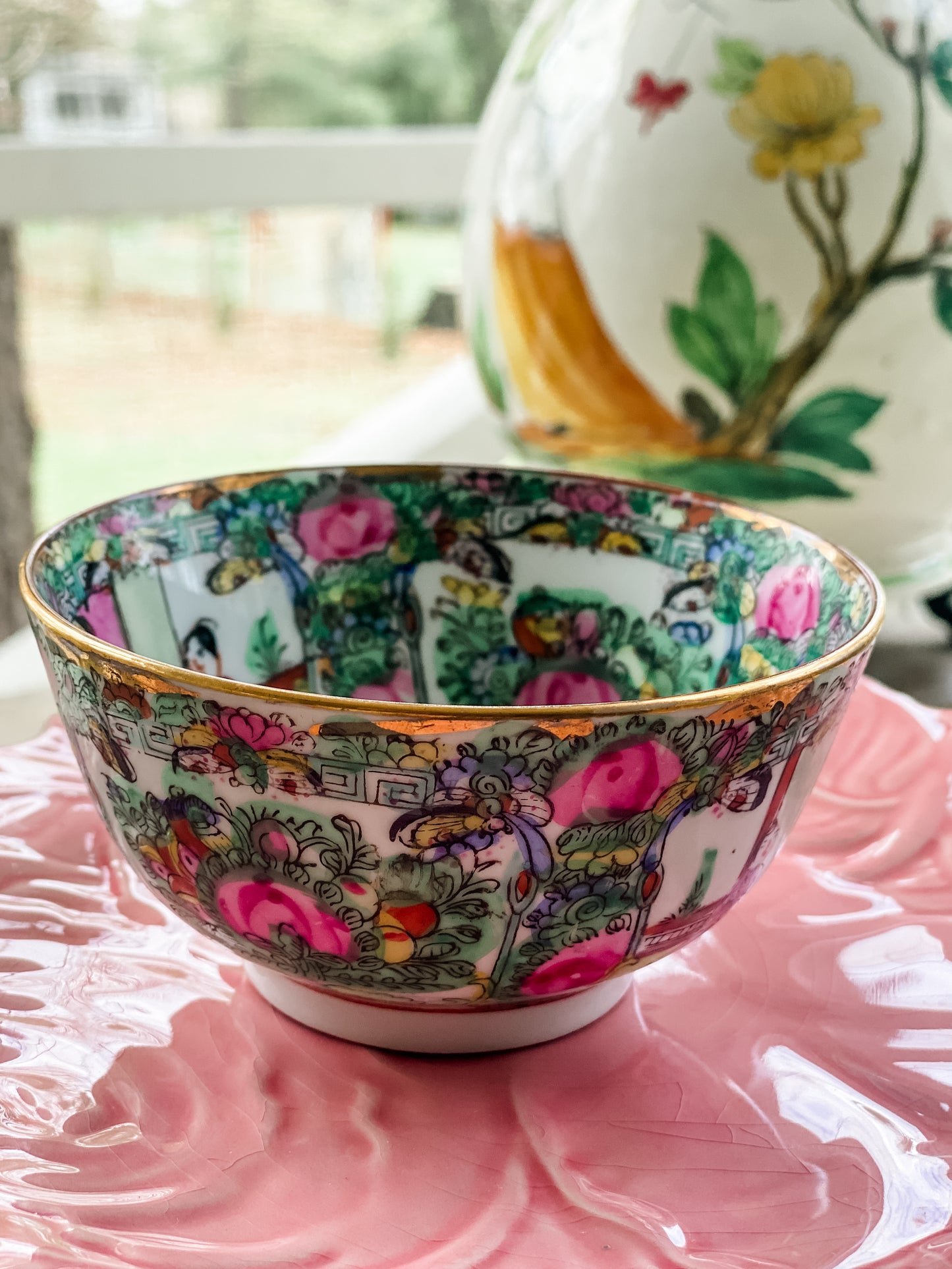 Vintage Famille Rose Bowl