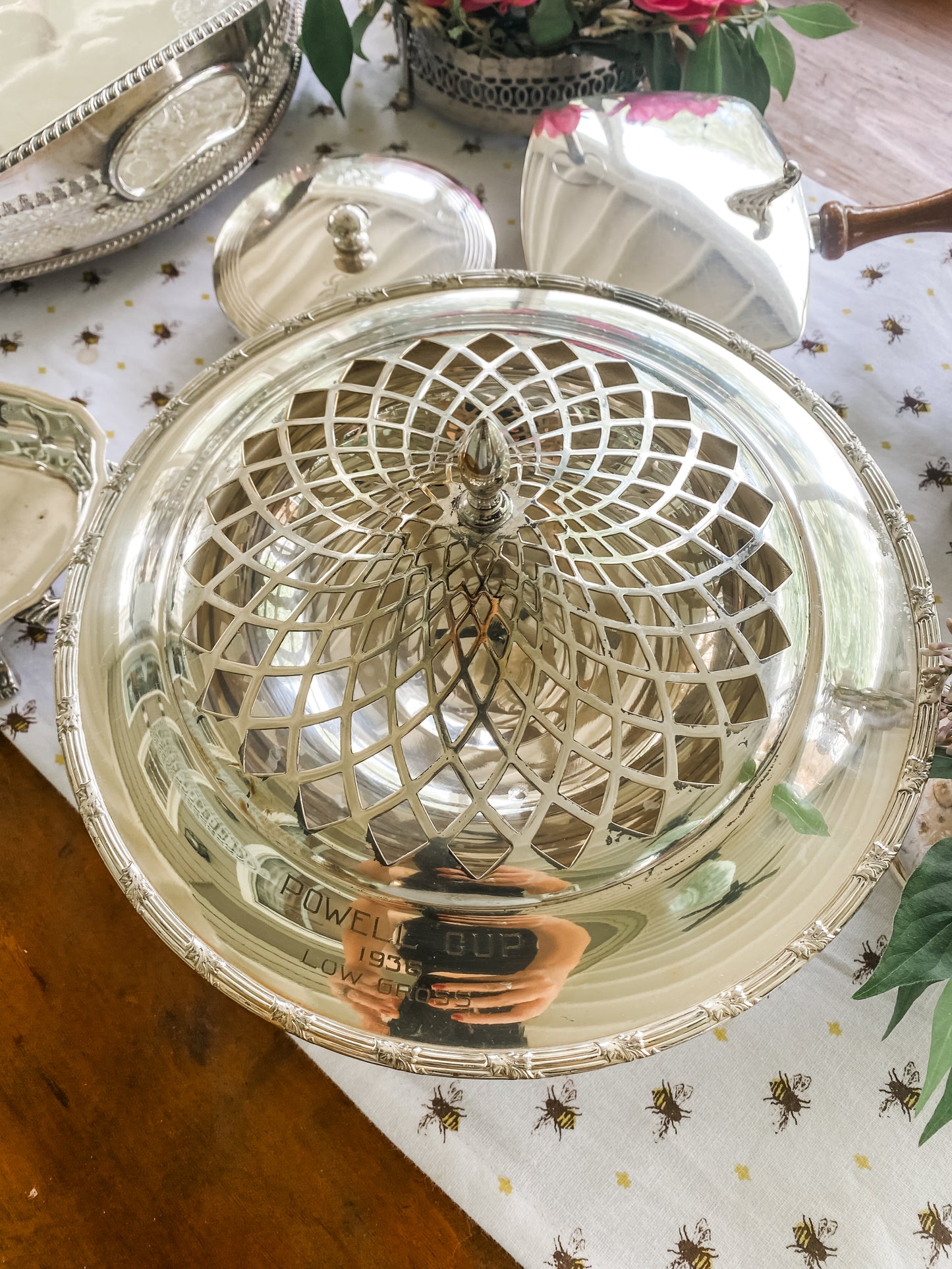 1936 Trophy Flower Frog