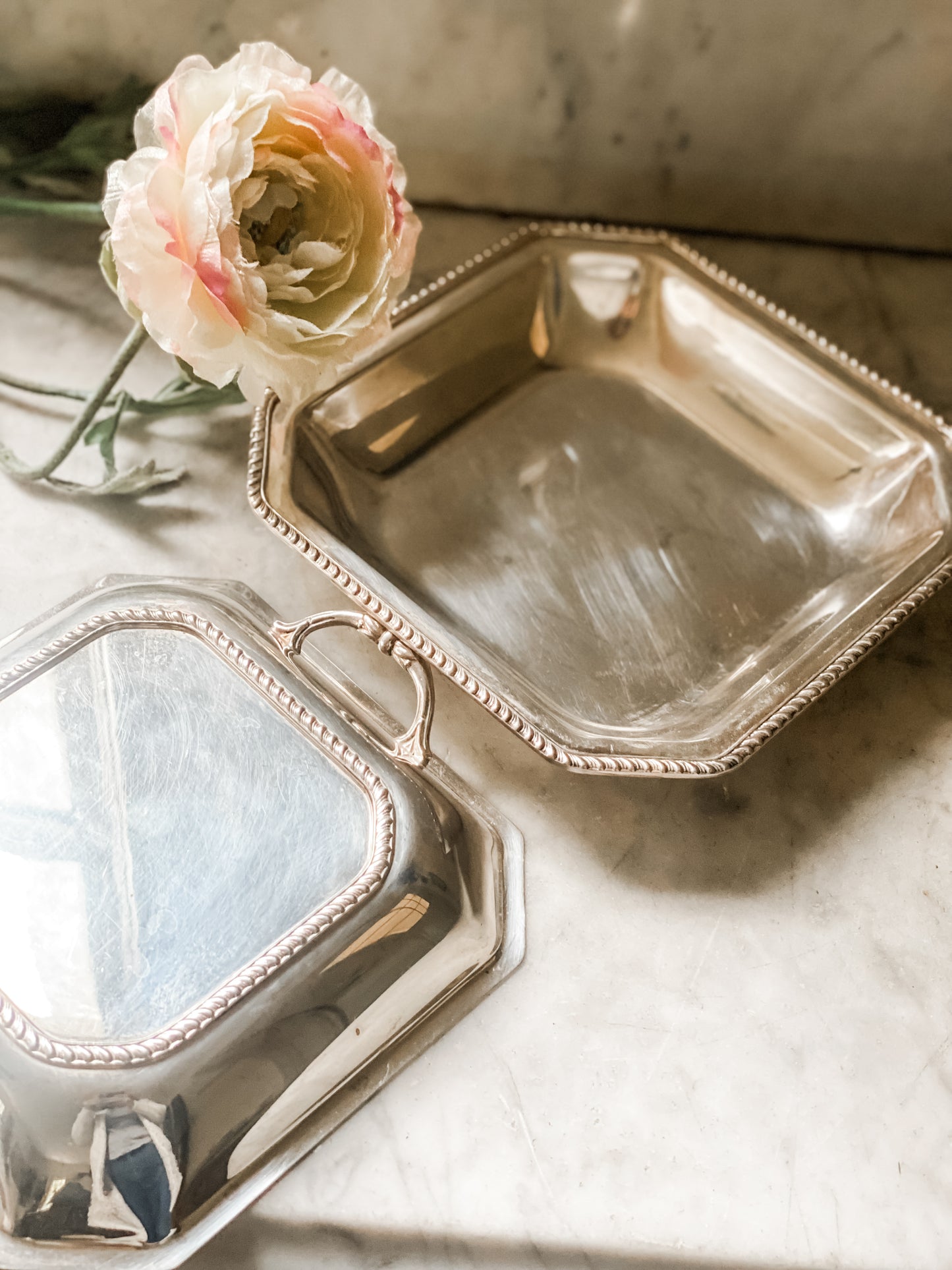 Delightful Roped Edge Covered Dish