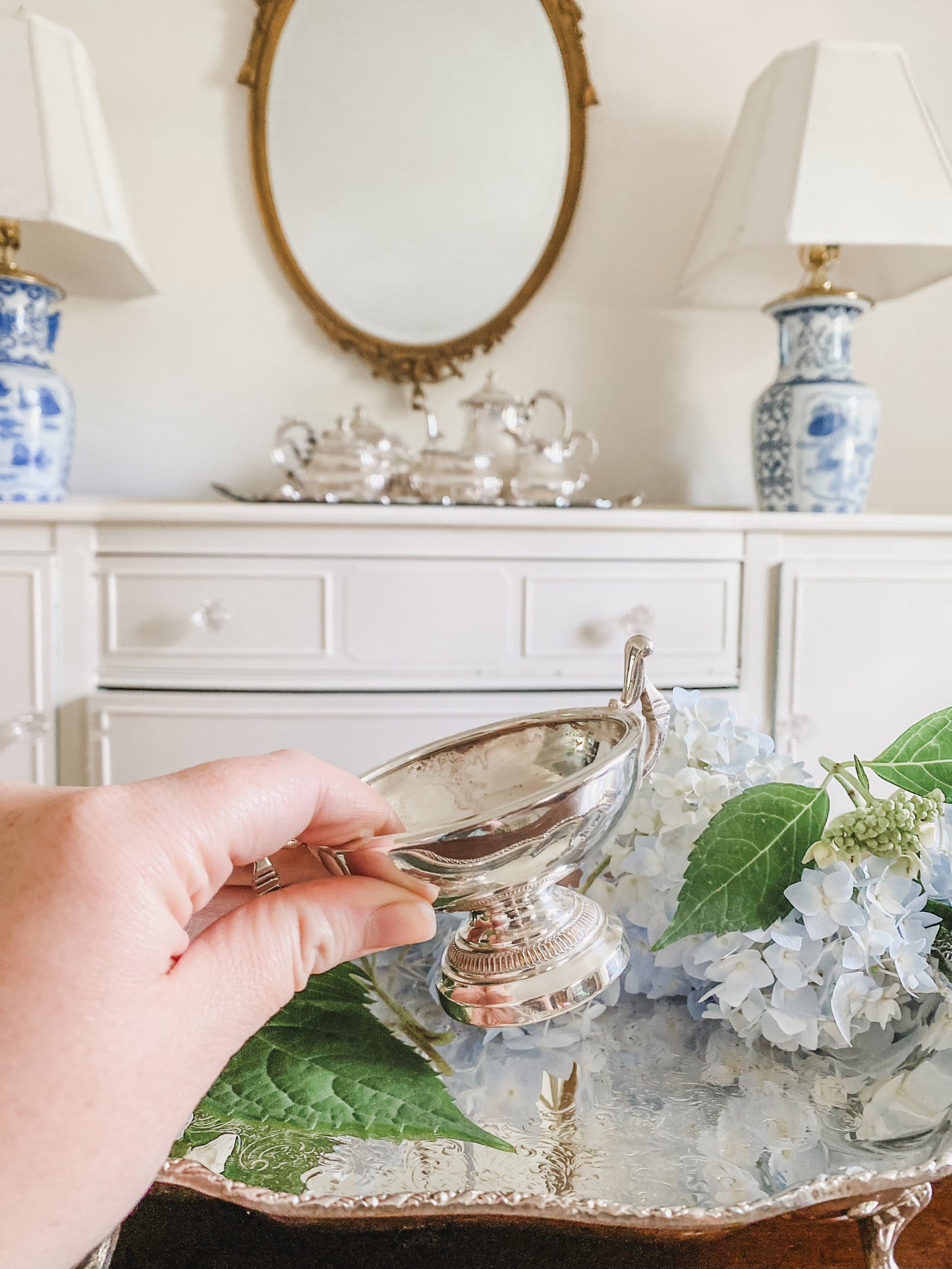 Miniature loving cup