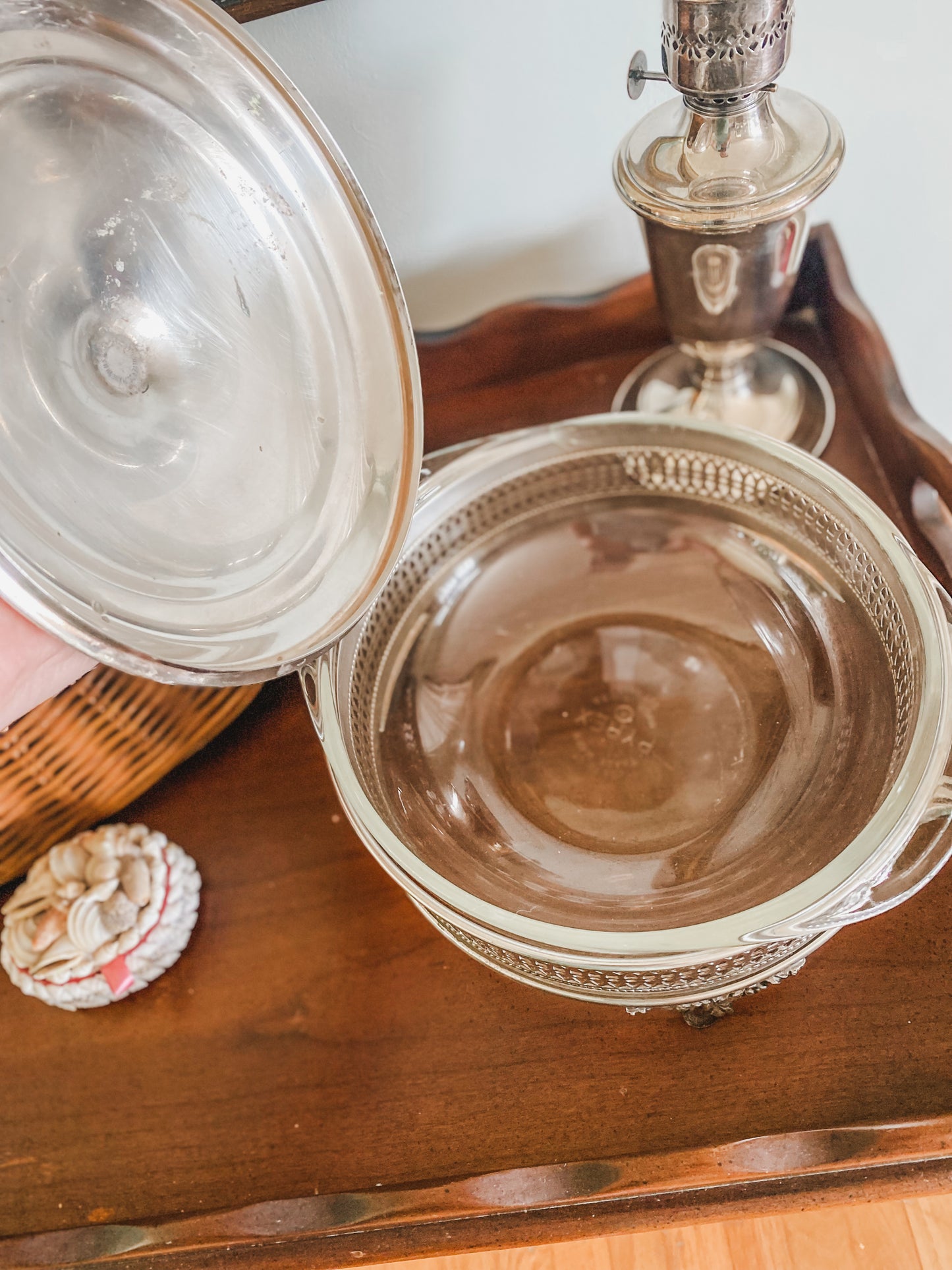 Elegant Pierced Side Covered Dish