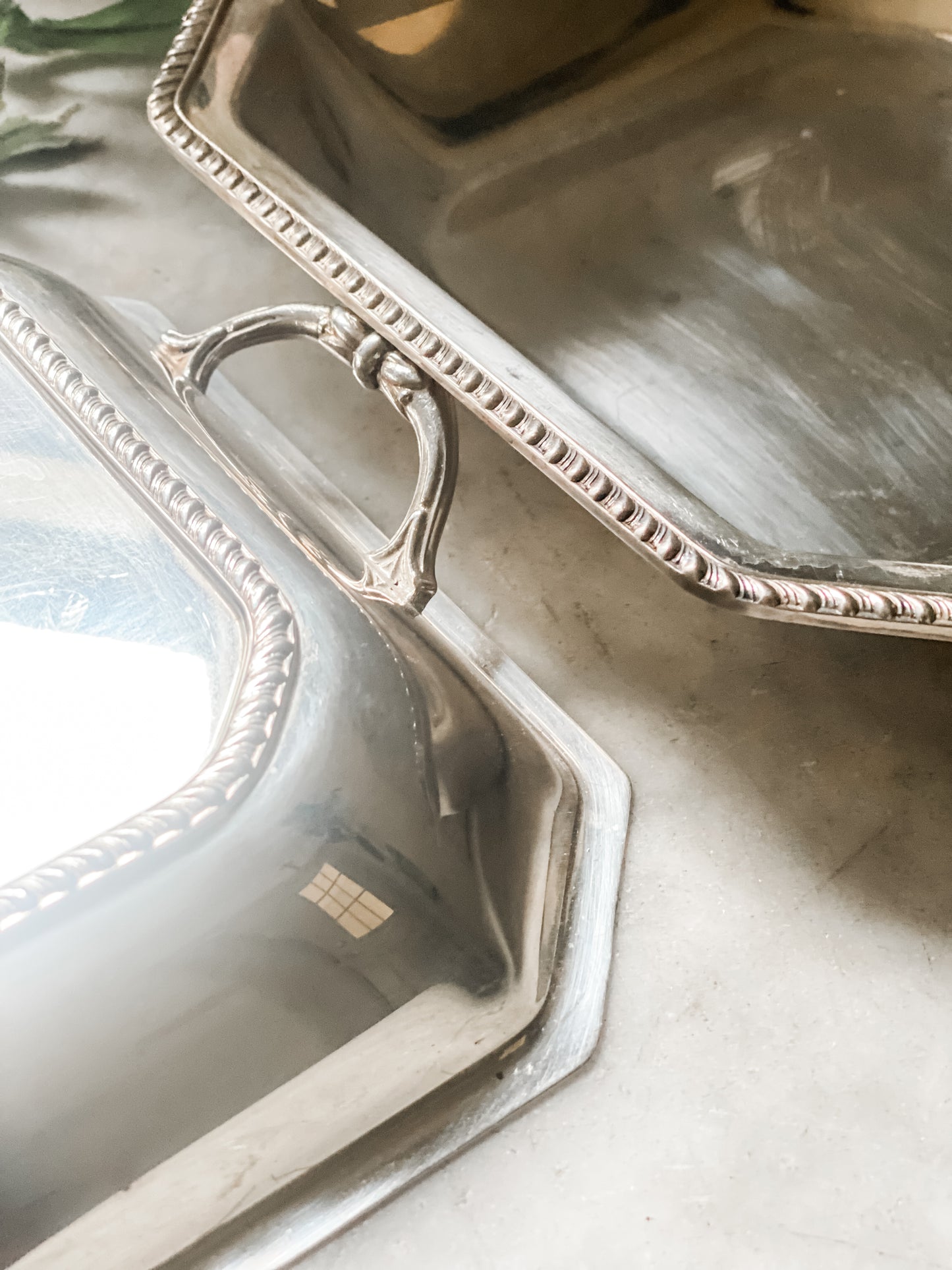 Delightful Roped Edge Covered Dish