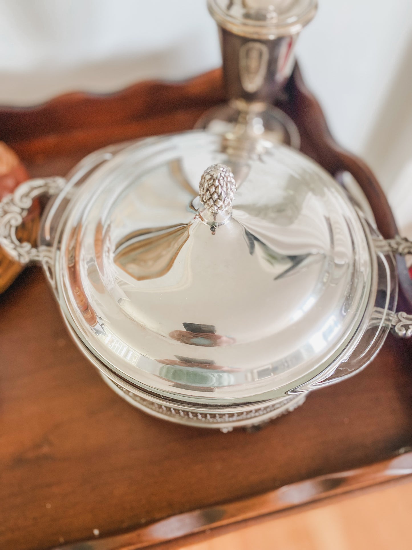 Elegant Pierced Side Covered Dish