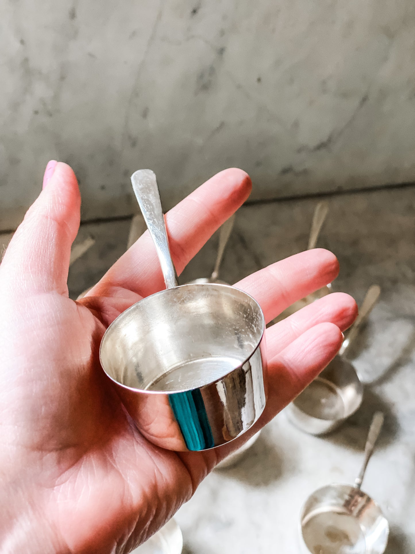 Fantastic Set of 12 Antique Miniature Sauce Pans