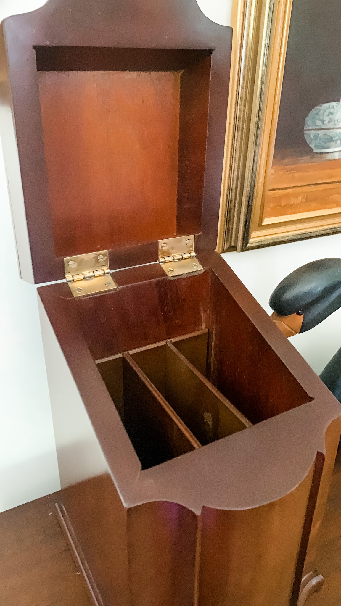 Gorgeous vintage Inlaid Mahogany Knife Box