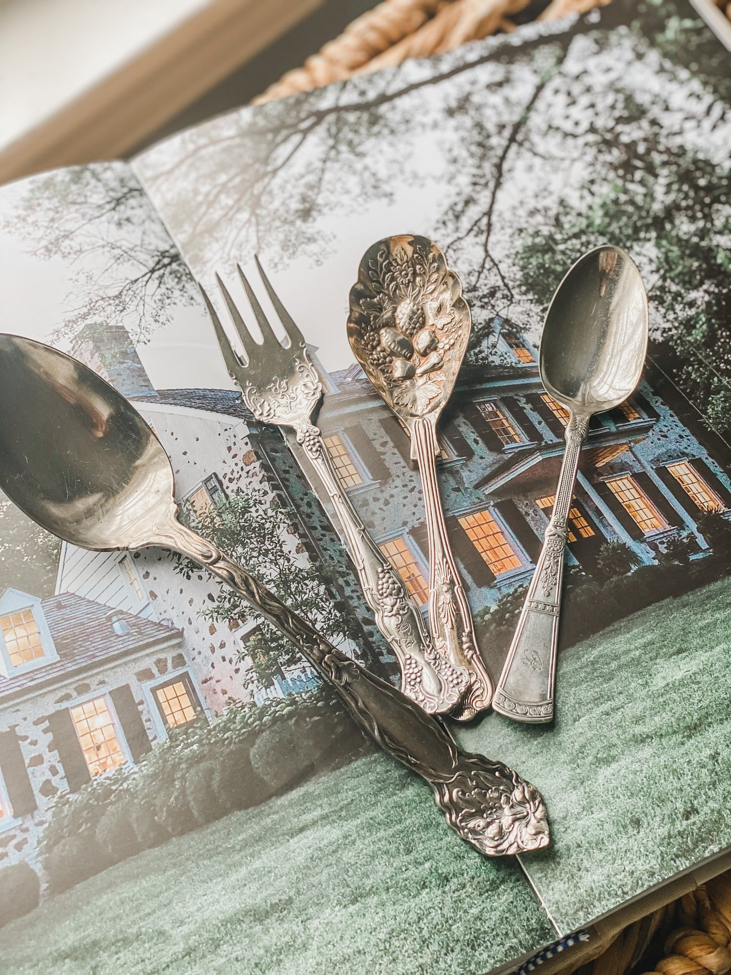 Set of 4 Ornate Serving Pieces