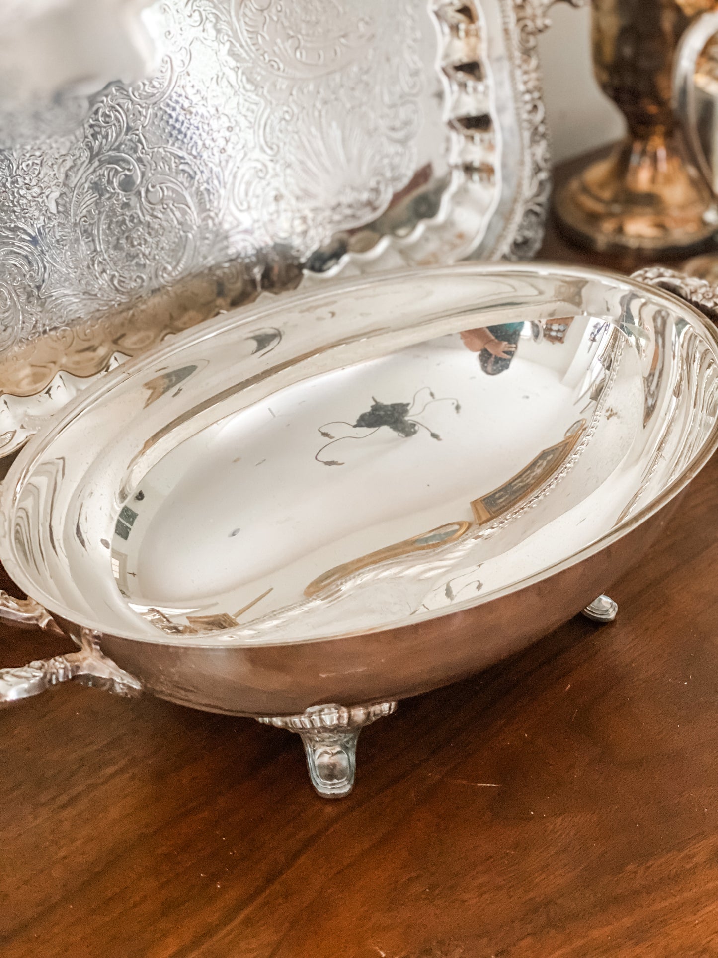 Very Large Poole Covered Server