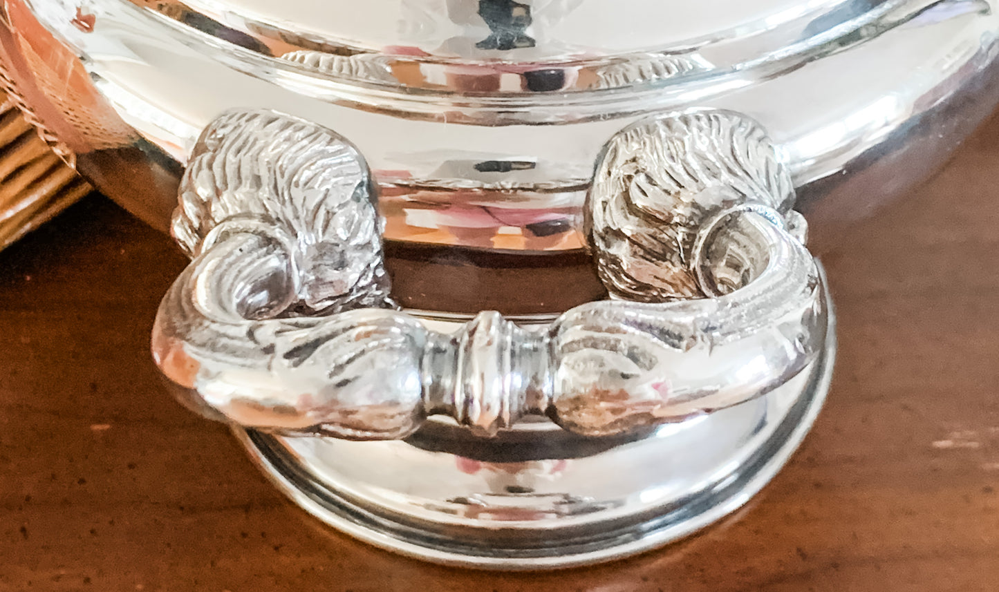 Exceptional Vintage Champagne Bucket of the Highest Quality