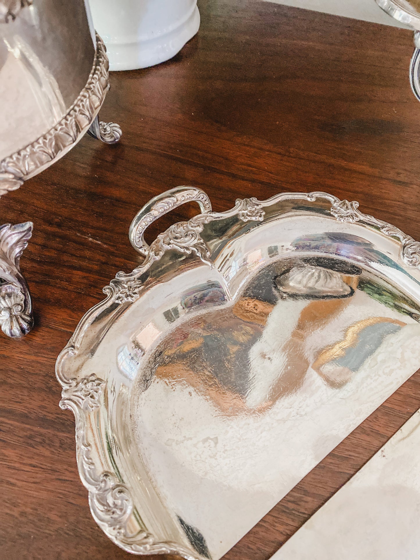 Quadroupleplate Antique Crumb Catcher