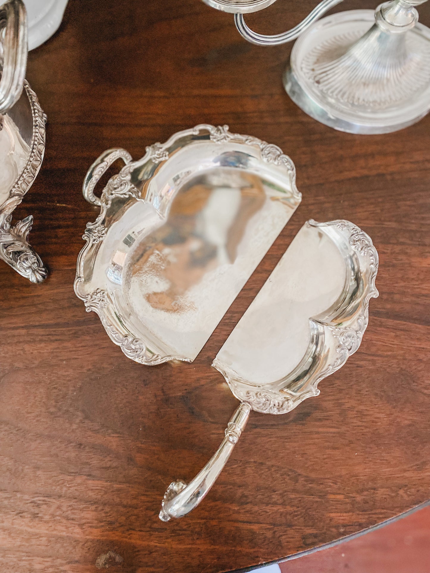 Quadroupleplate Antique Crumb Catcher