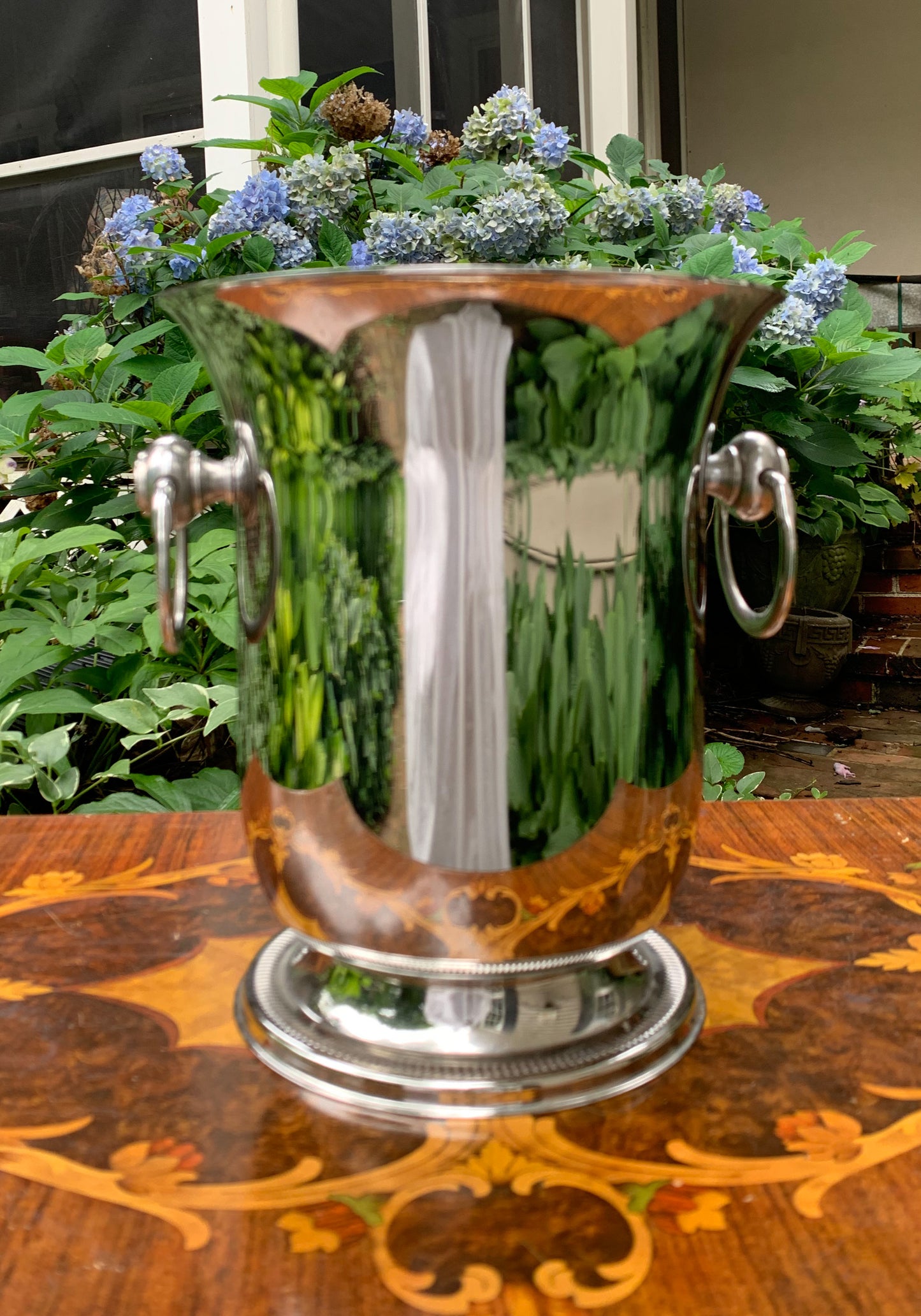 French Champagne Bucket