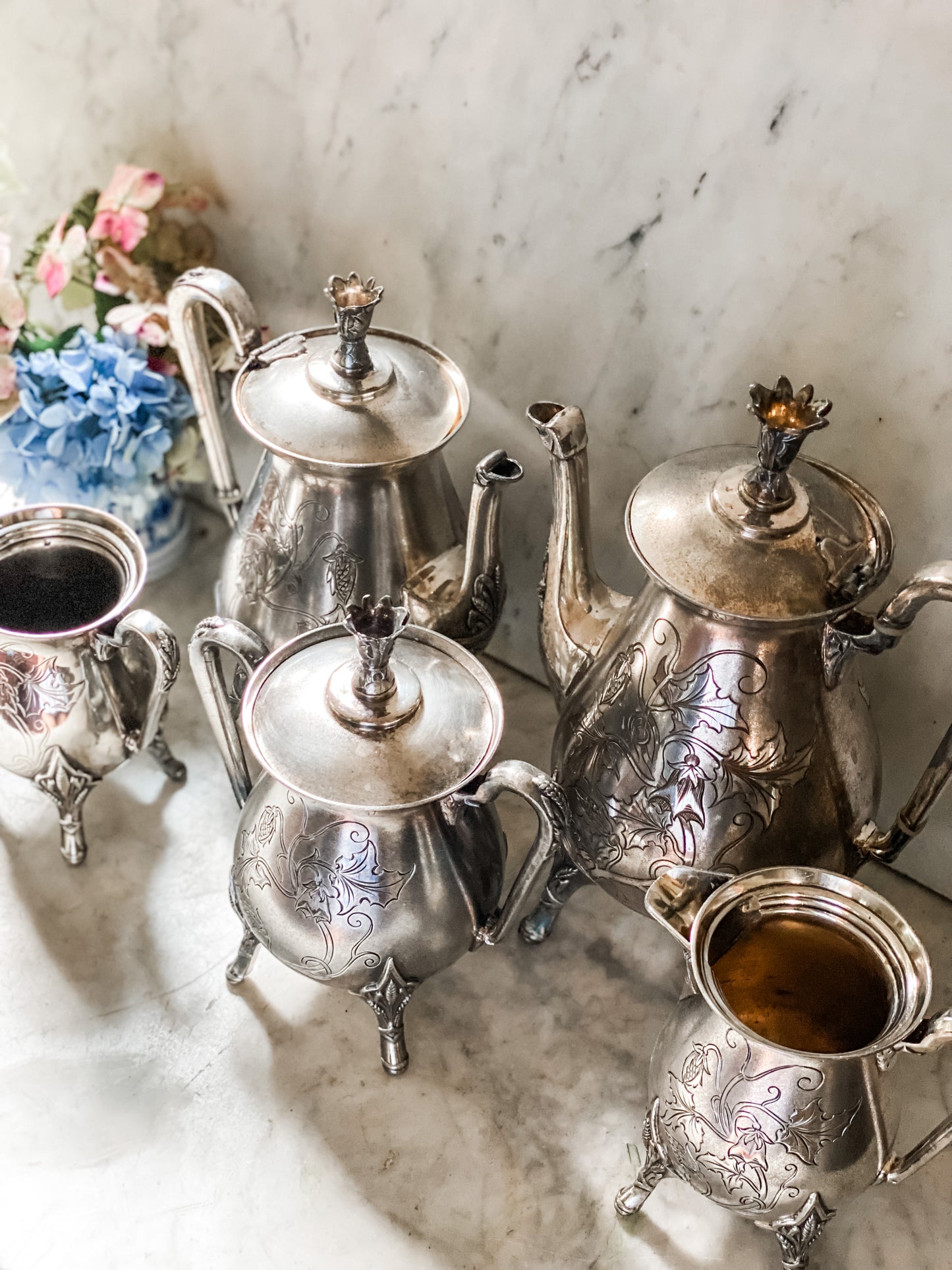 Spectacular Antique Tea Set from the 1800's