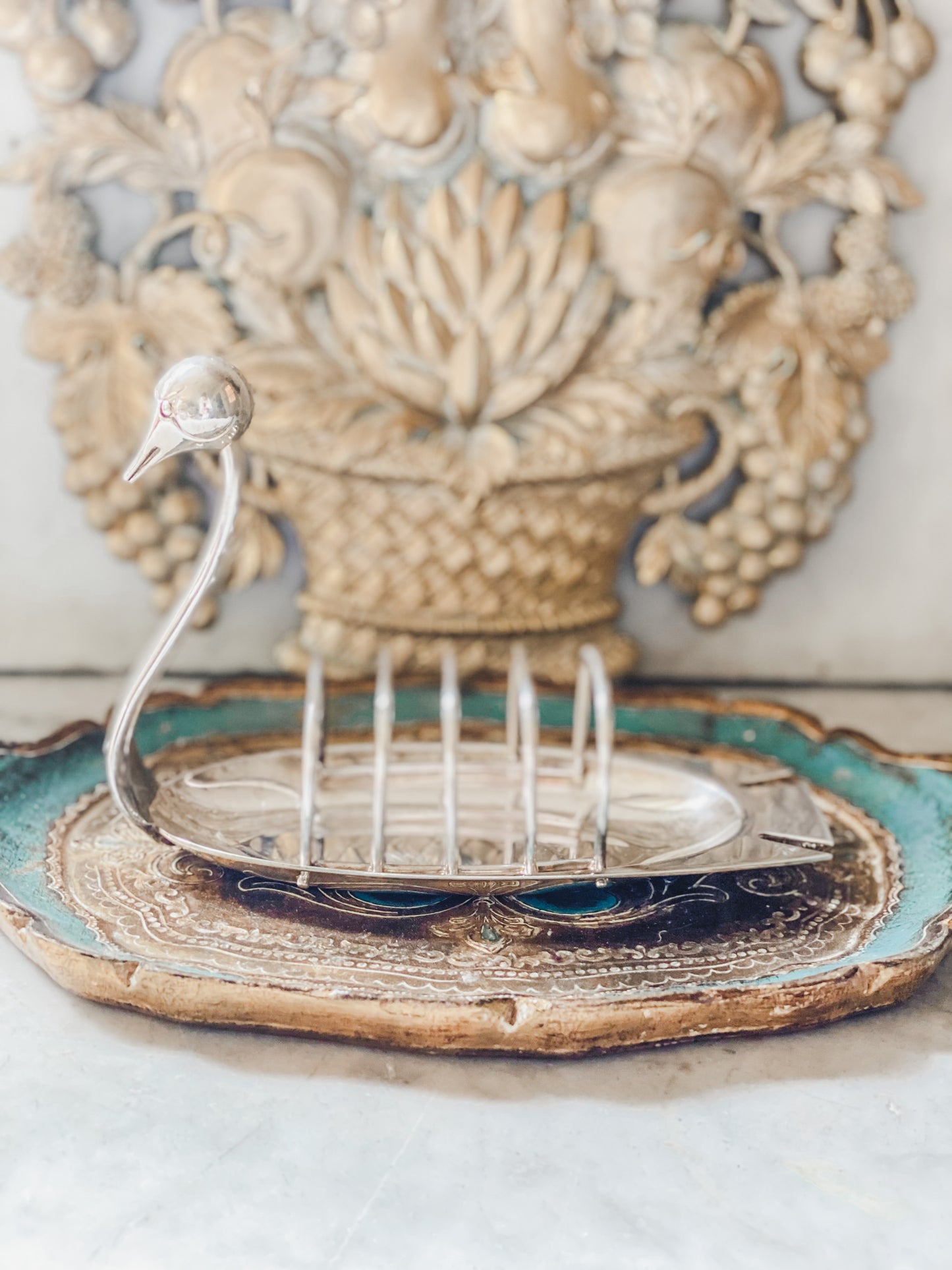 Charming Swan Shaped Toast Holder