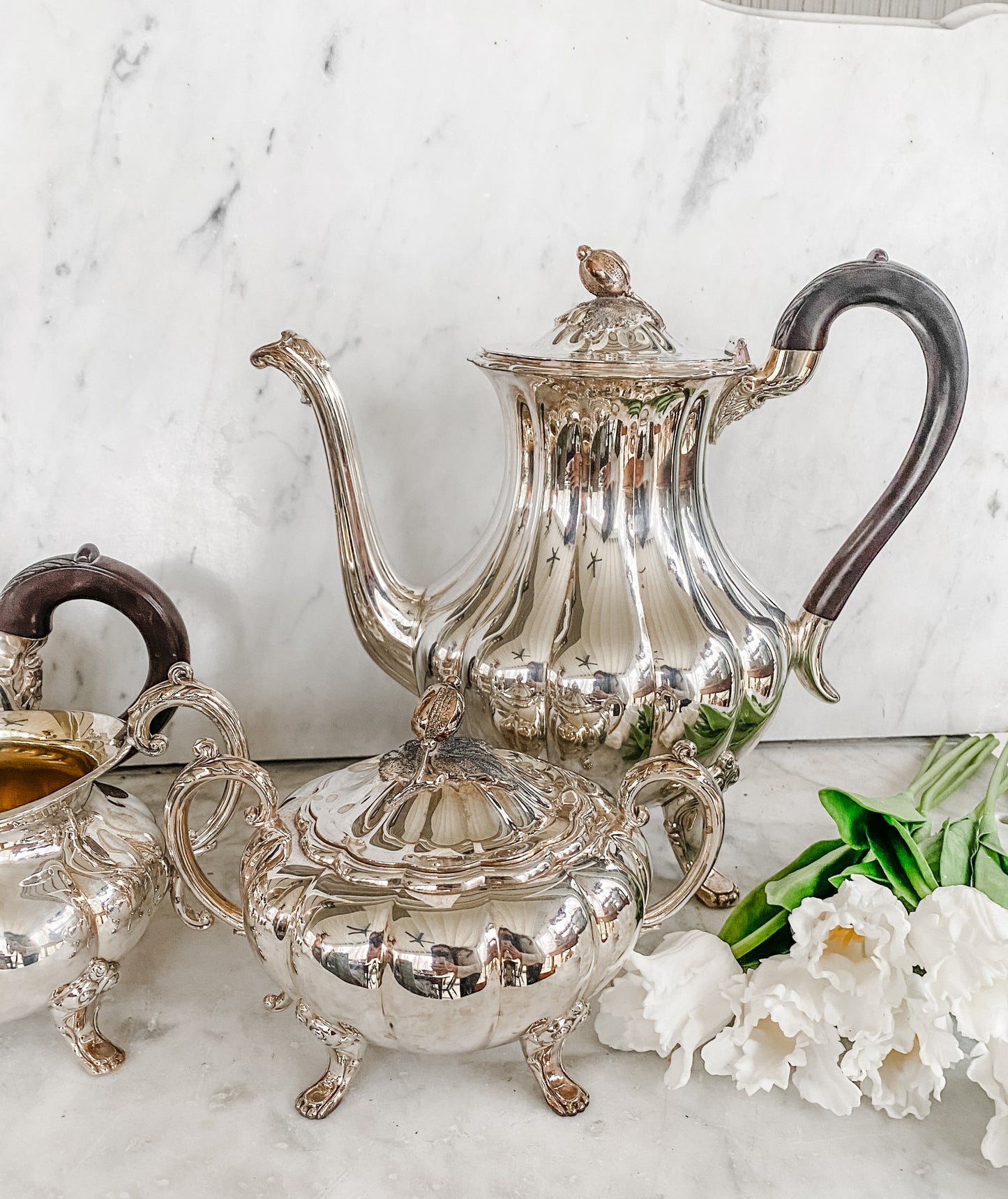 Complete 5-Piece Heirloom Melon Tea Set