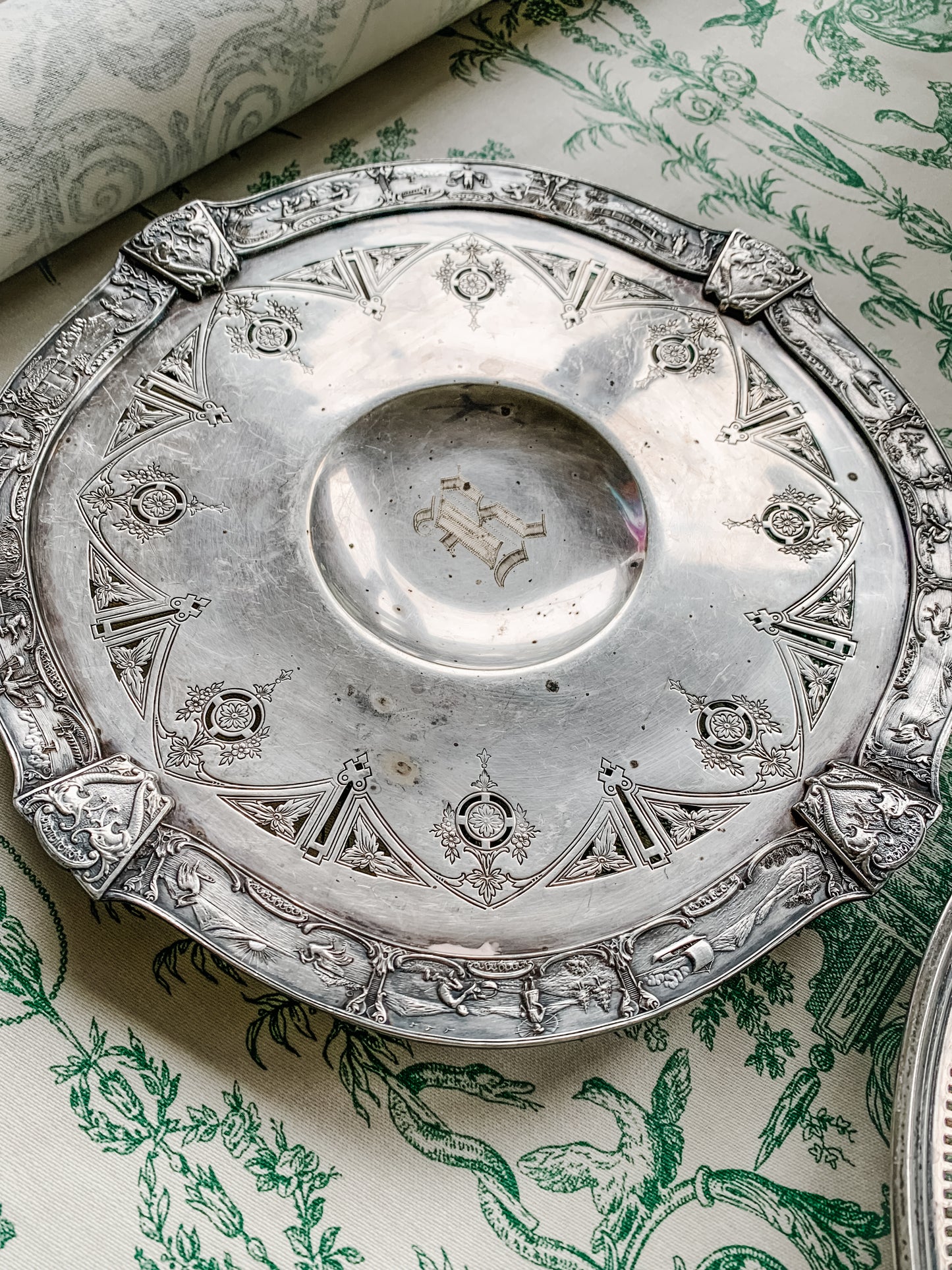 Antique Plate Wall Collection