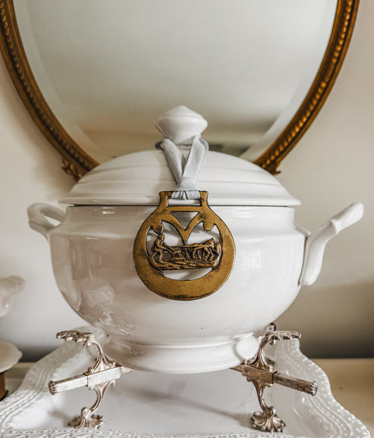 Antique Plate Holder or Bowl Stand