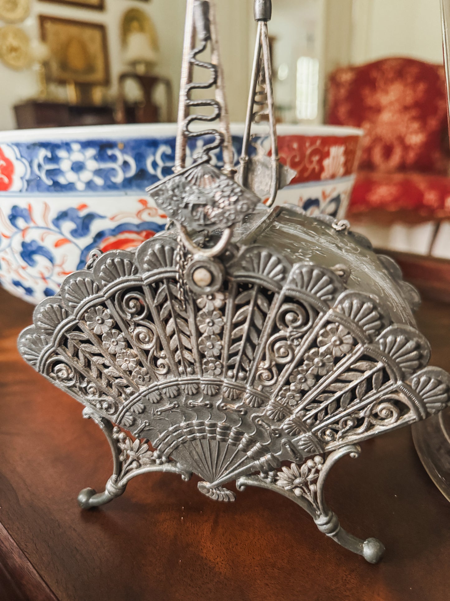 Antique Pairpoint Britannia Plate Biscuit Holder