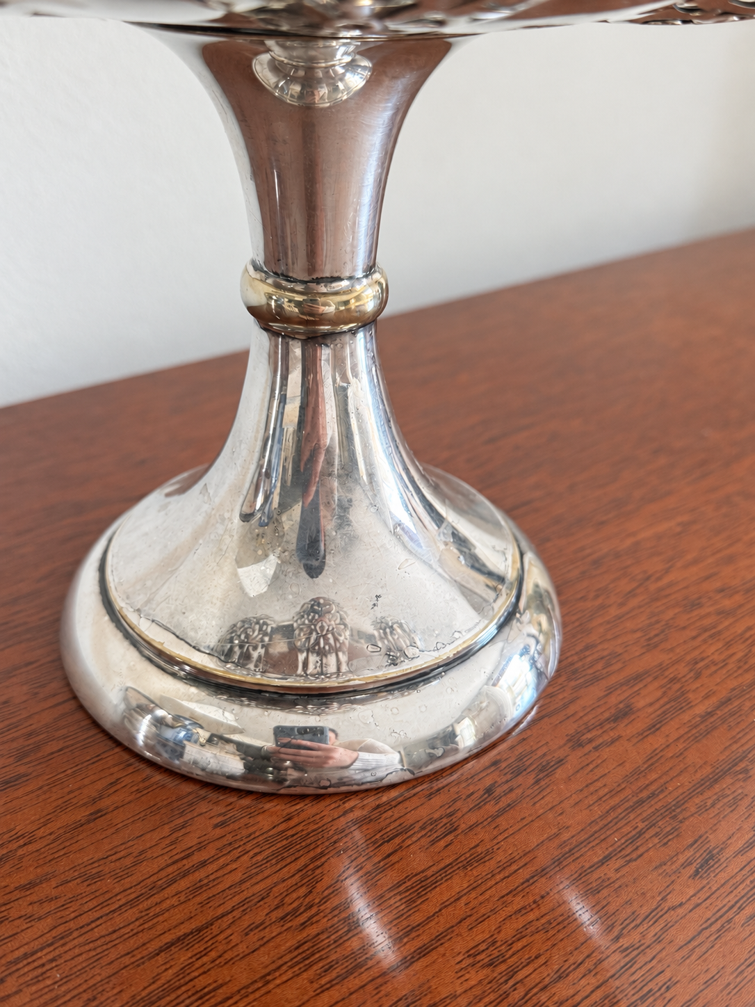 Trumpet Epergne-Style Centerpiece