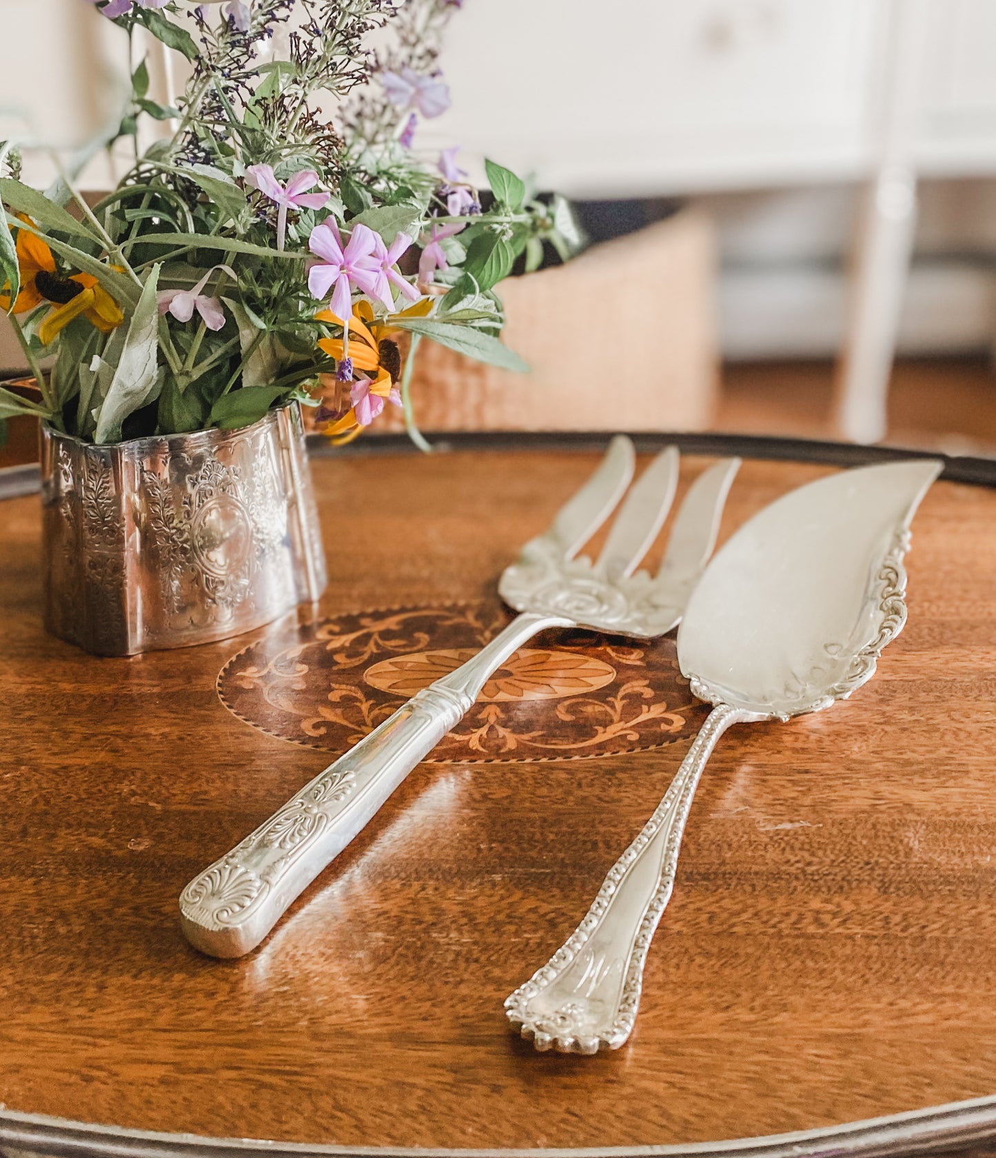 Antique Fish Serving Set