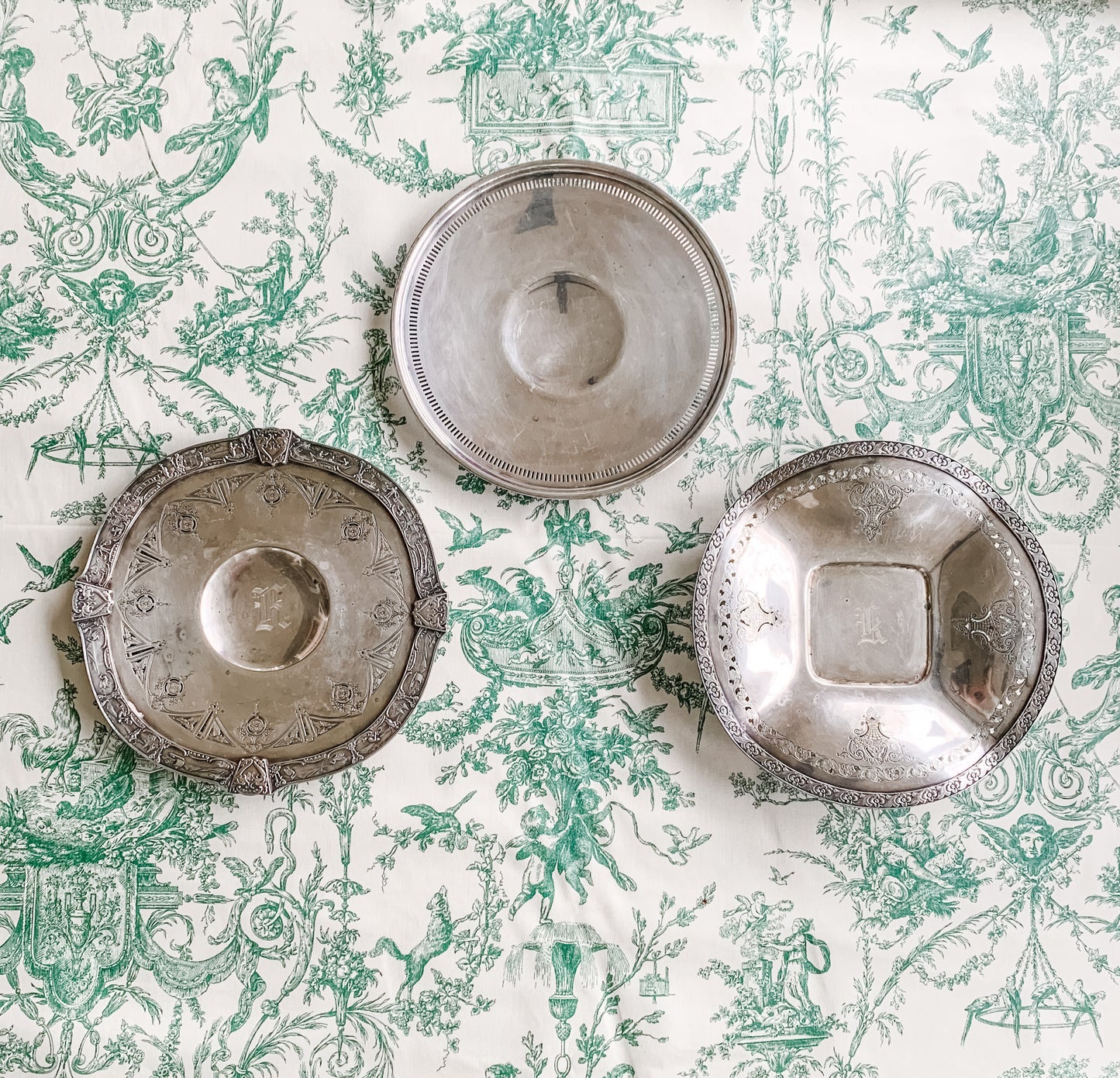 Antique Plate Wall Collection