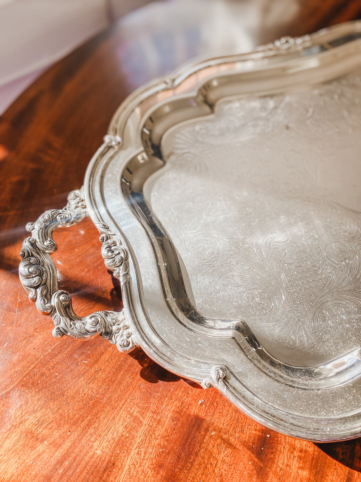 Complete 5-Piece Heirloom Melon Tea Set