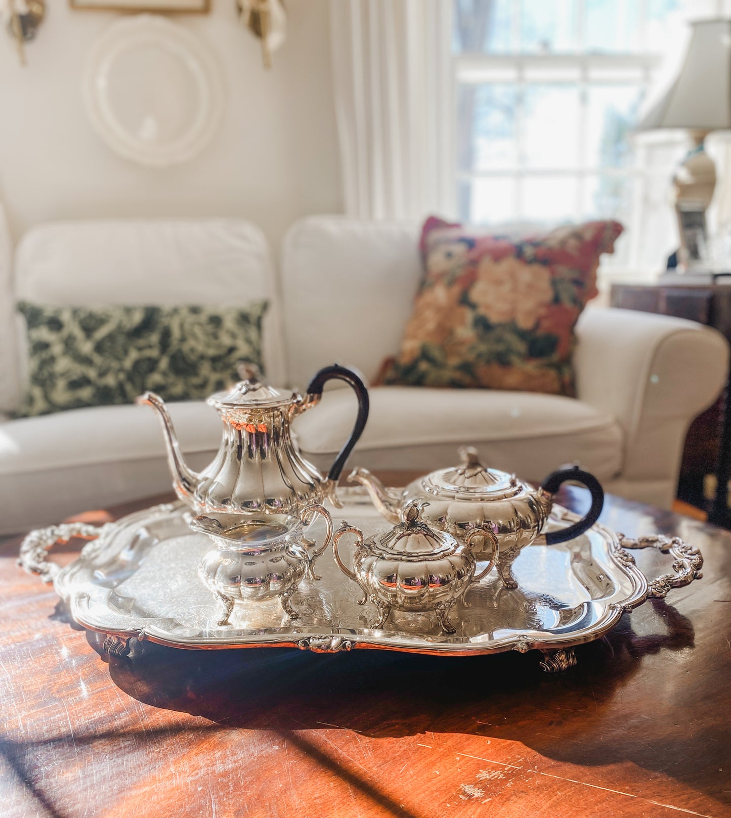 Complete 5-Piece Heirloom Melon Tea Set