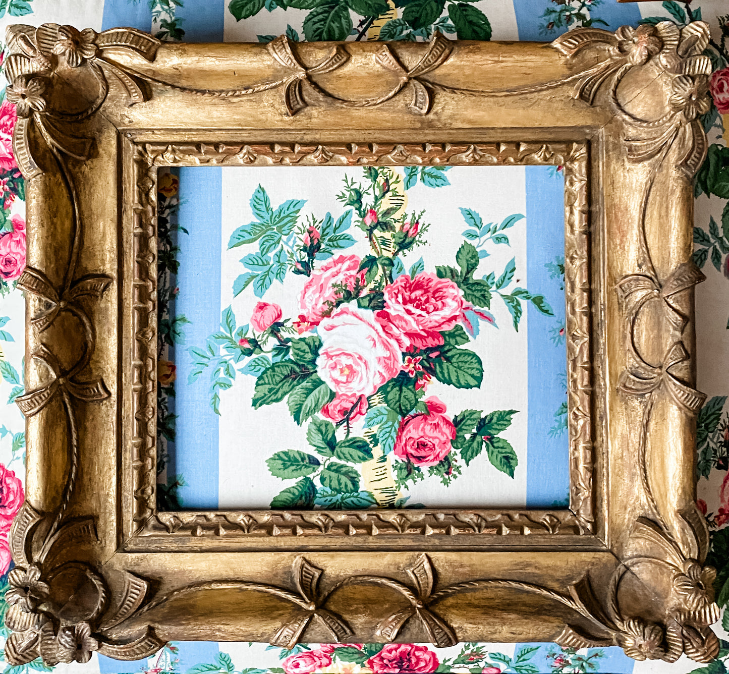 Antique Florentine Bartolozzi e Maioli, Firenze Hand-Carved Gilt Frame
