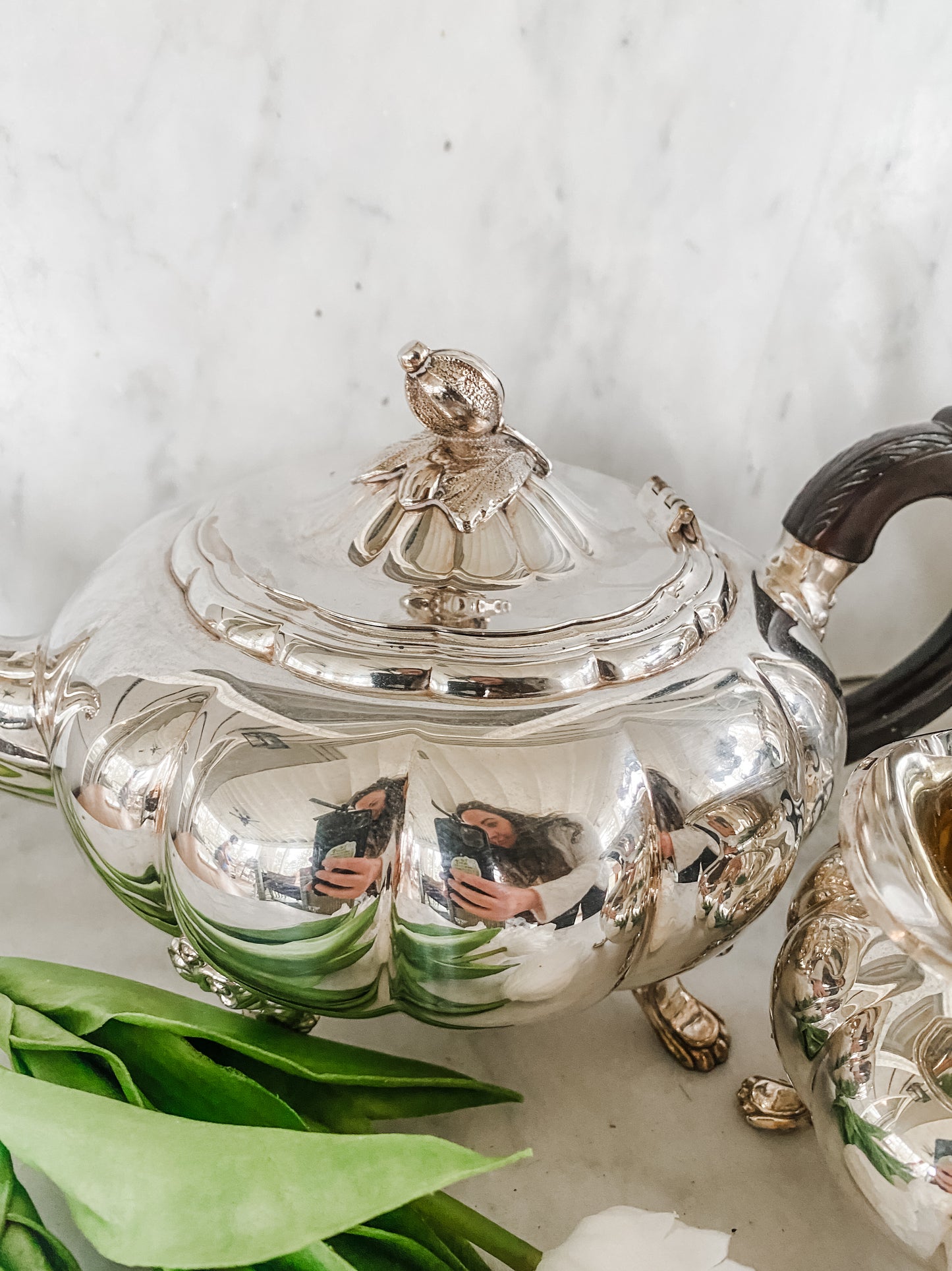 Complete 5-Piece Heirloom Melon Tea Set