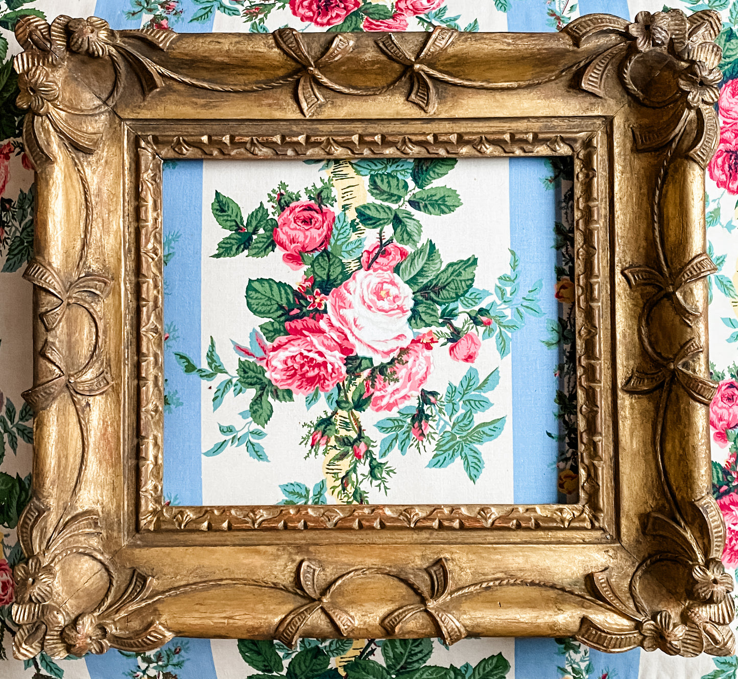 Antique Florentine Bartolozzi e Maioli, Firenze Hand-Carved Gilt Frame