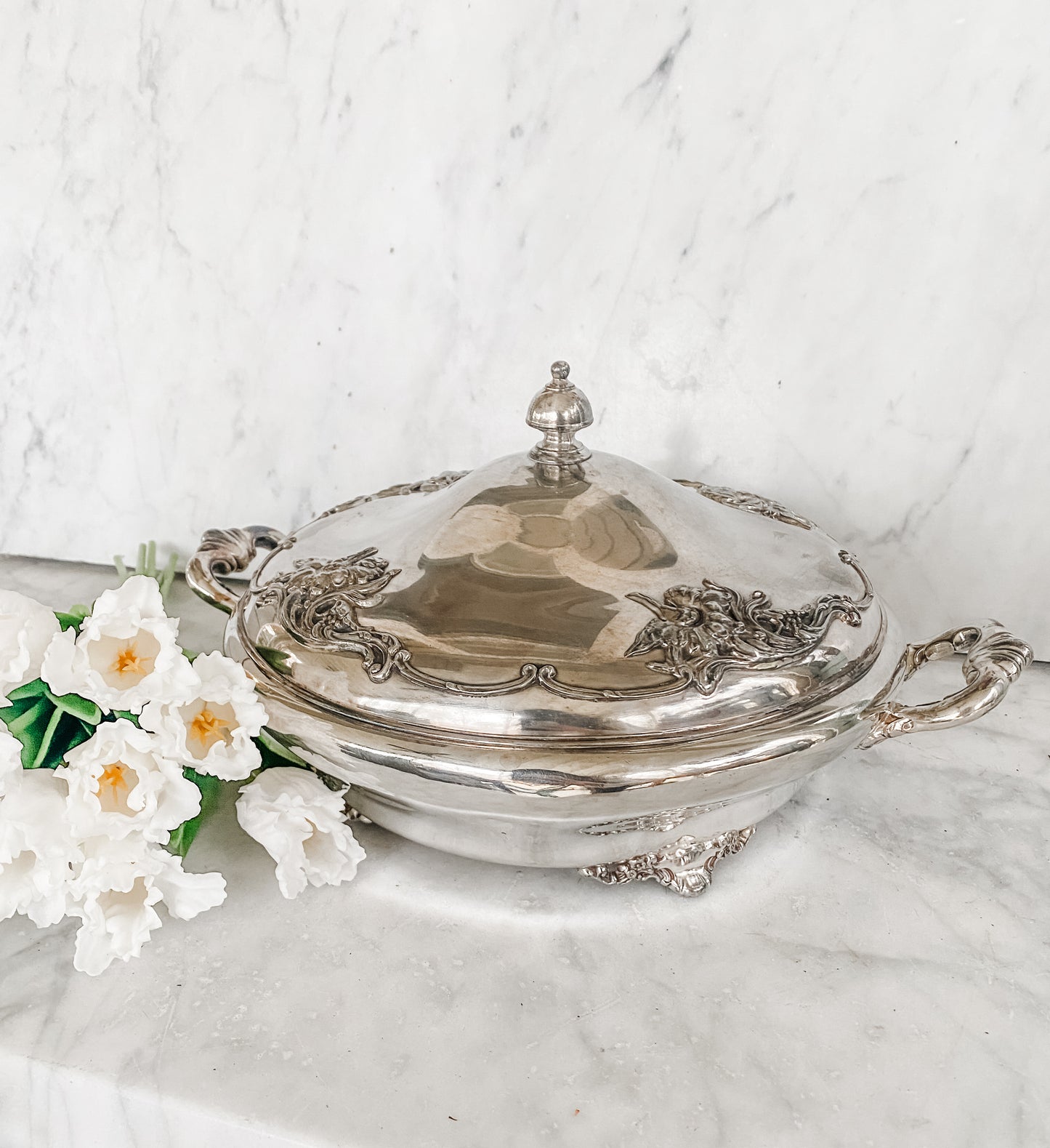 Antique Silver City Silverplate Co. Quadruple Plate Covered Dish with Liner (Meriden, CT)
