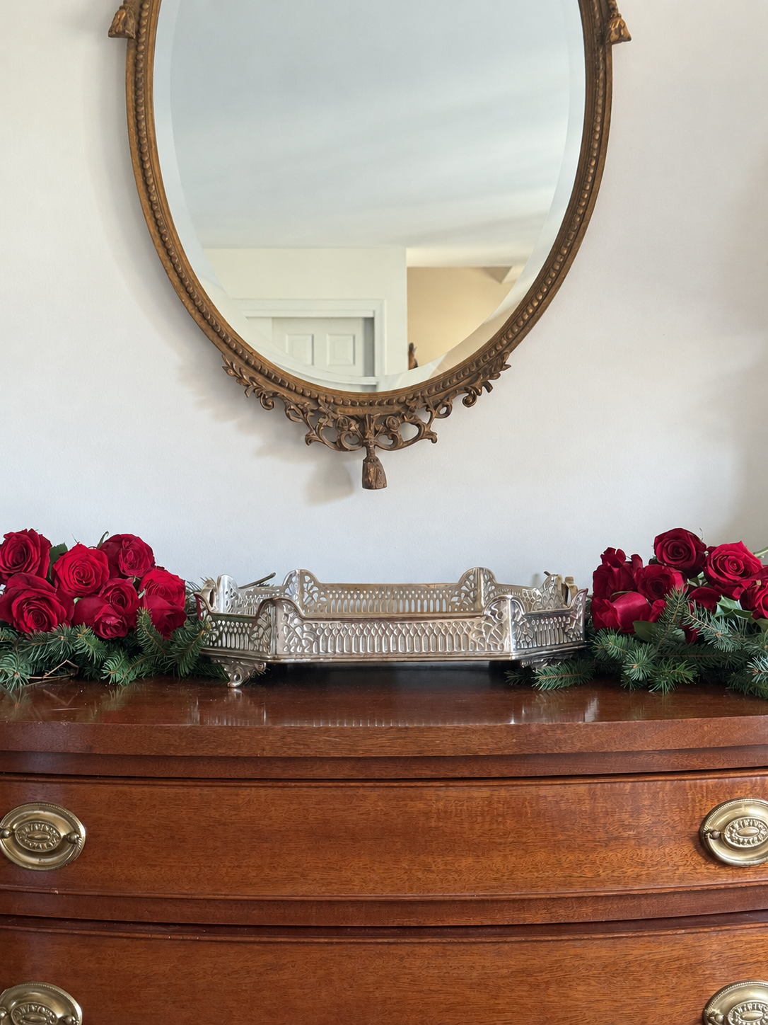 Gallery Tray with Pierced Rail