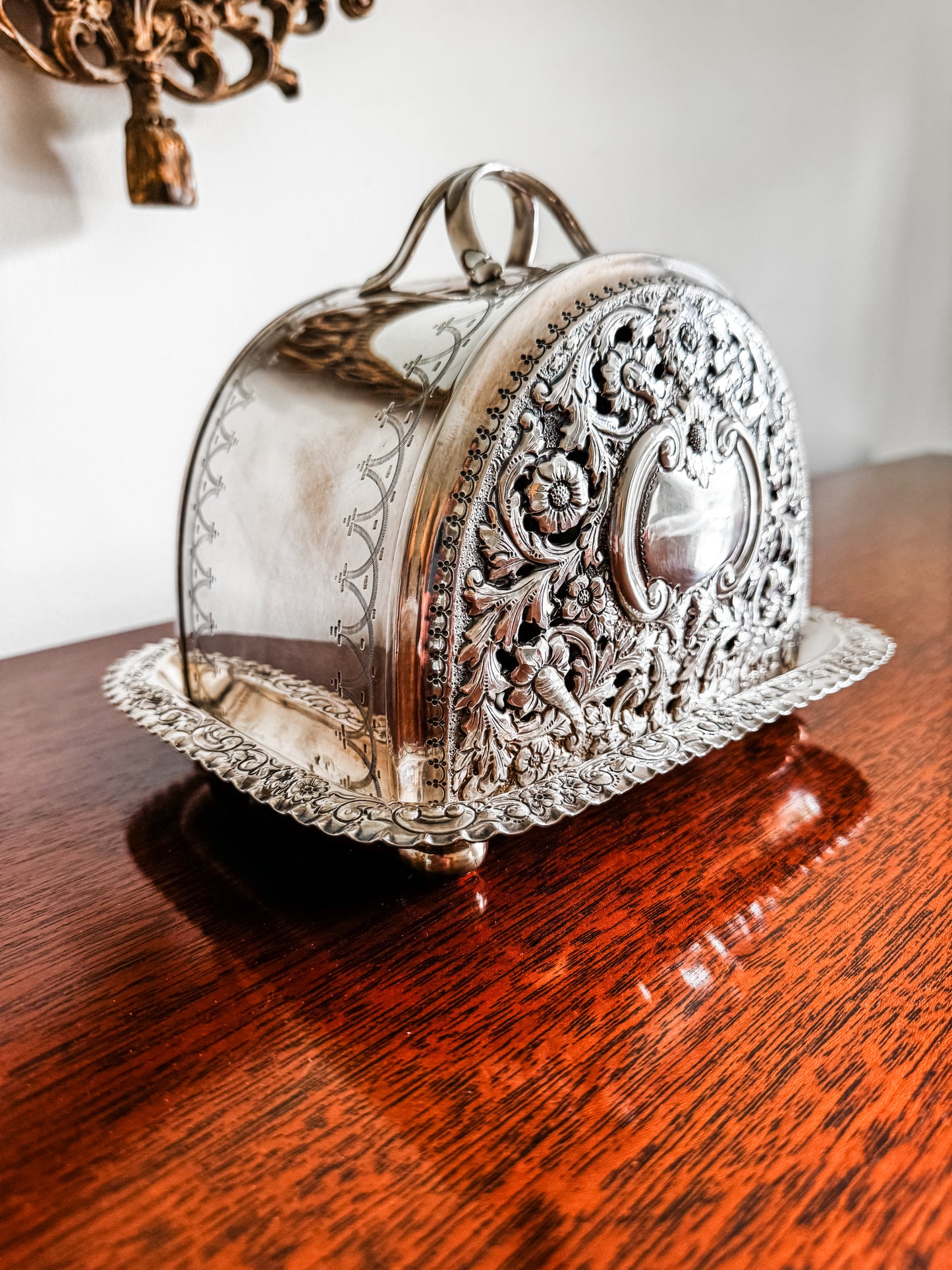 Exceptional Victorian Silver-Plated Cheese Dish, England, Circa 1890