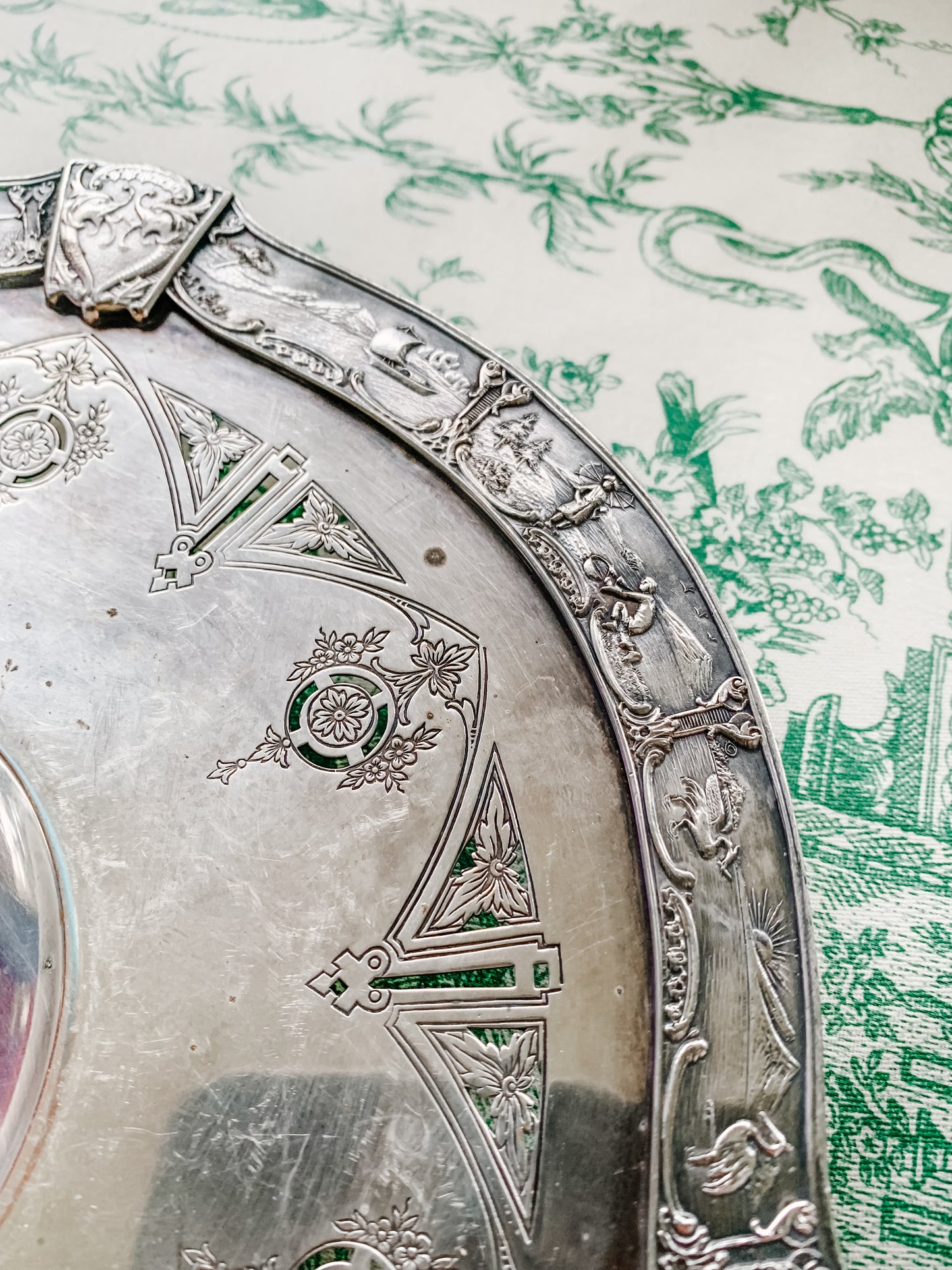 Antique Plate Wall Collection