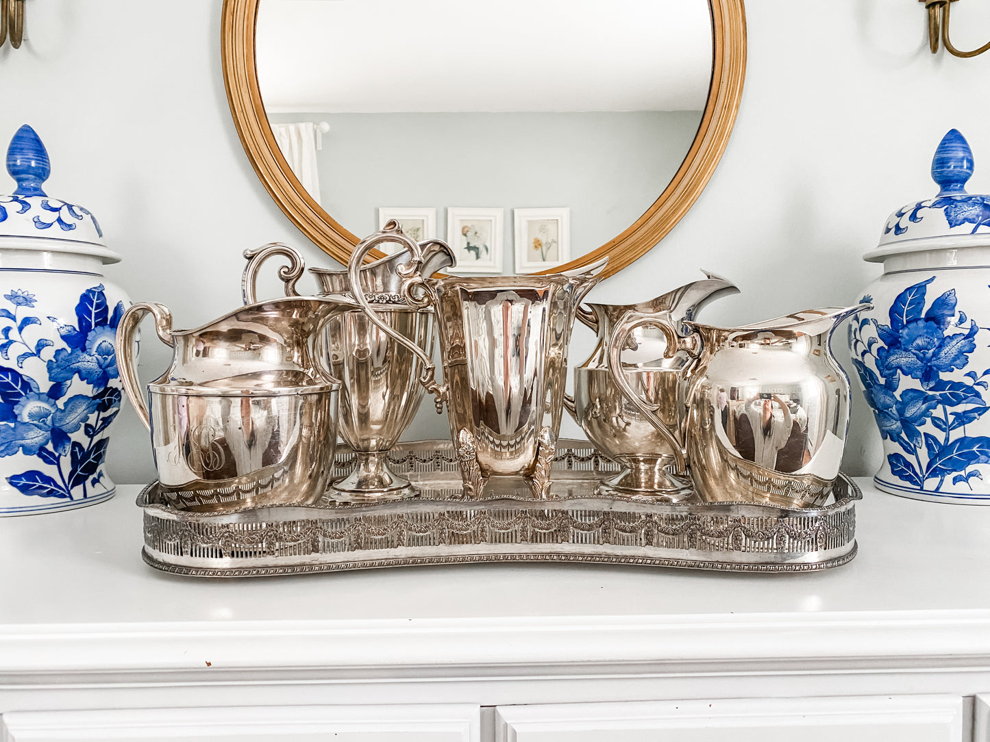 Hand-Chased Kidney Shaped Gallery Tray