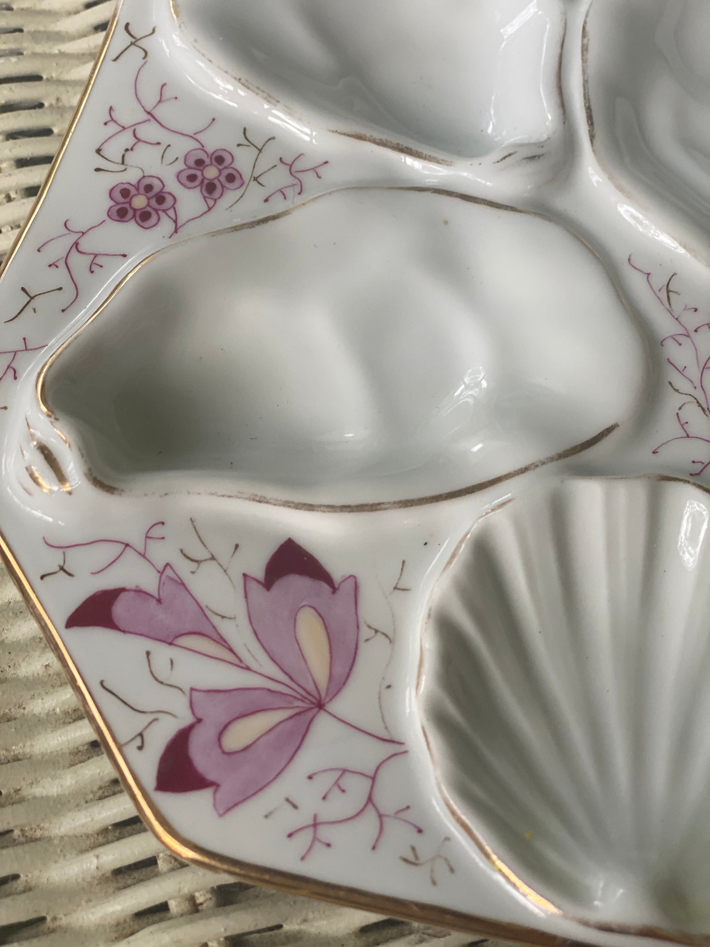 Pink Antique Oyster Plate