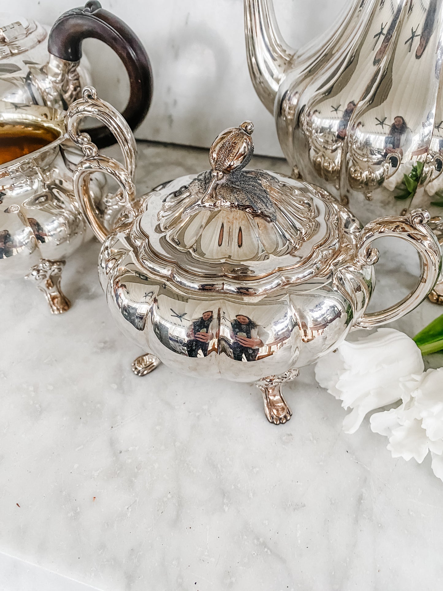 Complete 5-Piece Heirloom Melon Tea Set