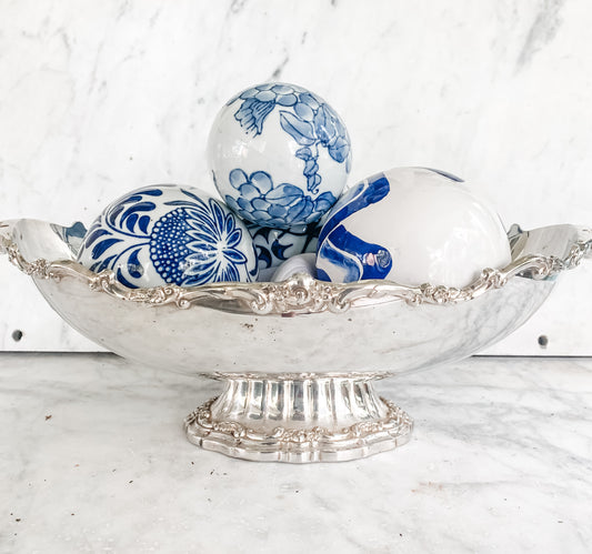 Wow! Great Centerpiece Bowl