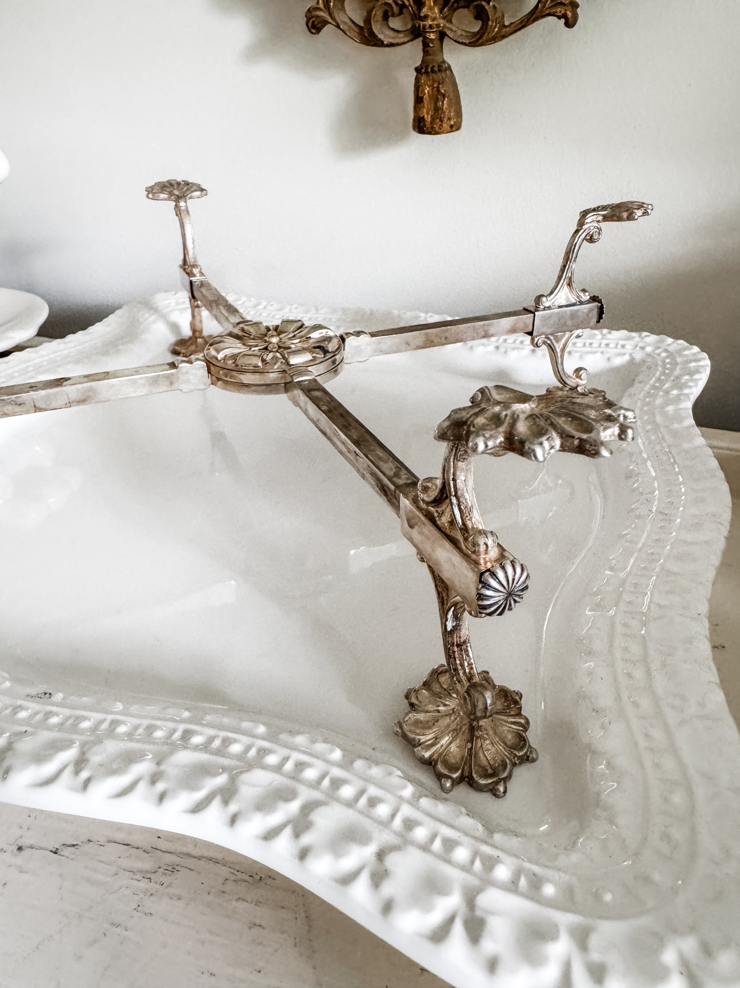 Antique Plate Holder or Bowl Stand