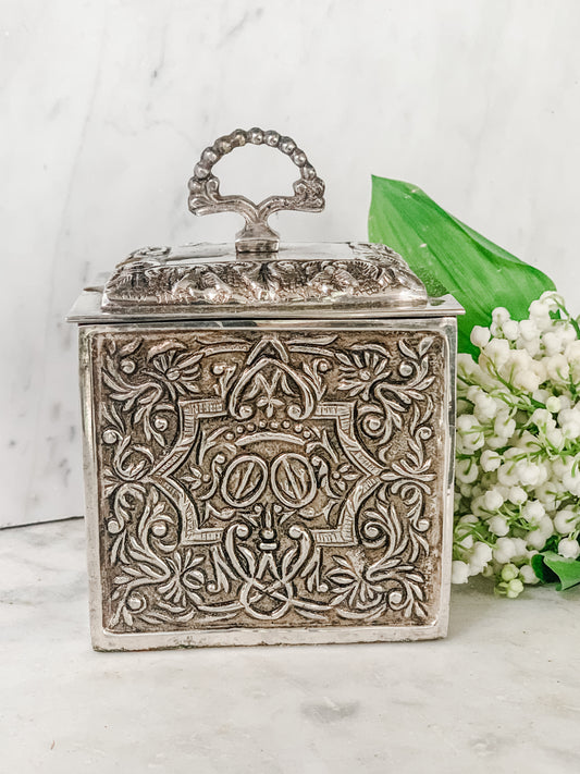 Decorator's Tea Caddy
