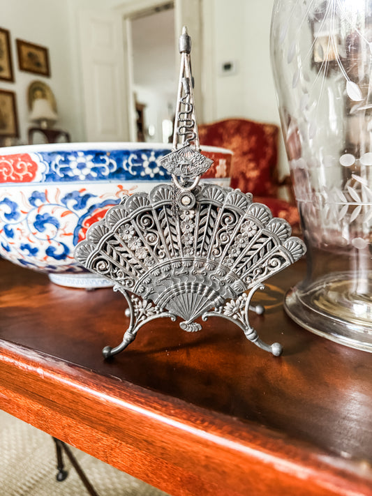 Antique Pairpoint Britannia Plate Biscuit Holder